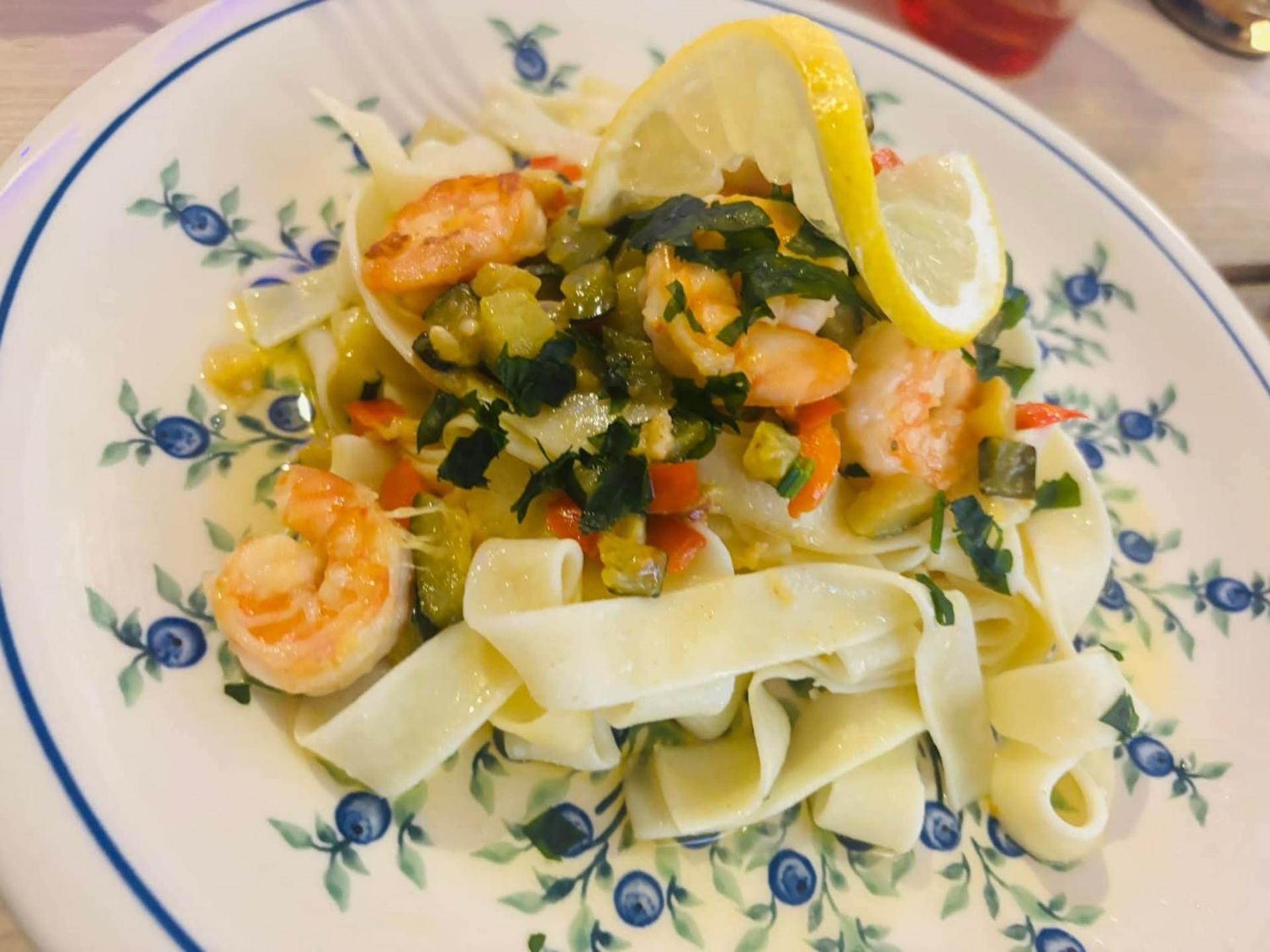 Restaurant/places to eat