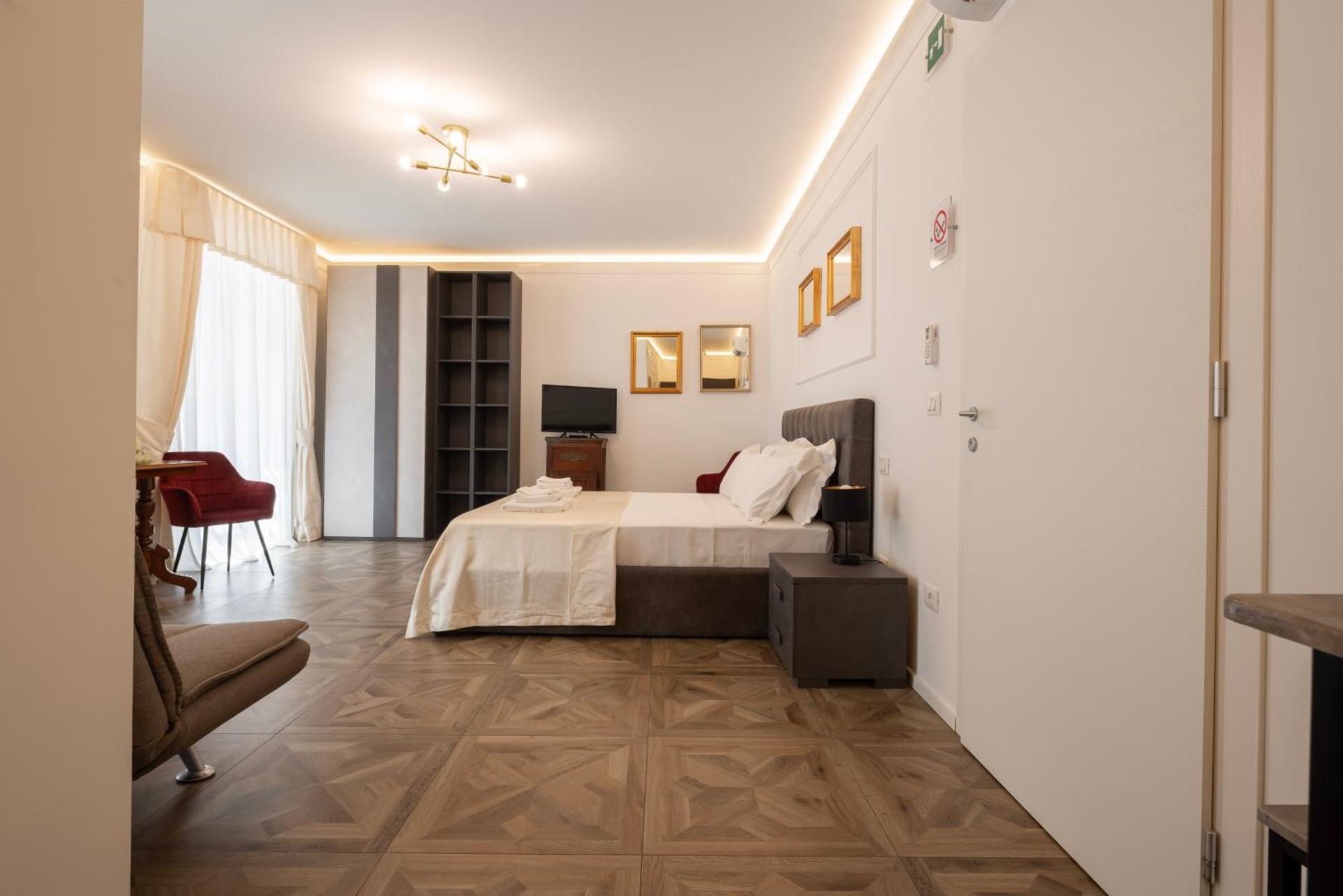 La camera degli Specchi Piazza Unità D'Italia