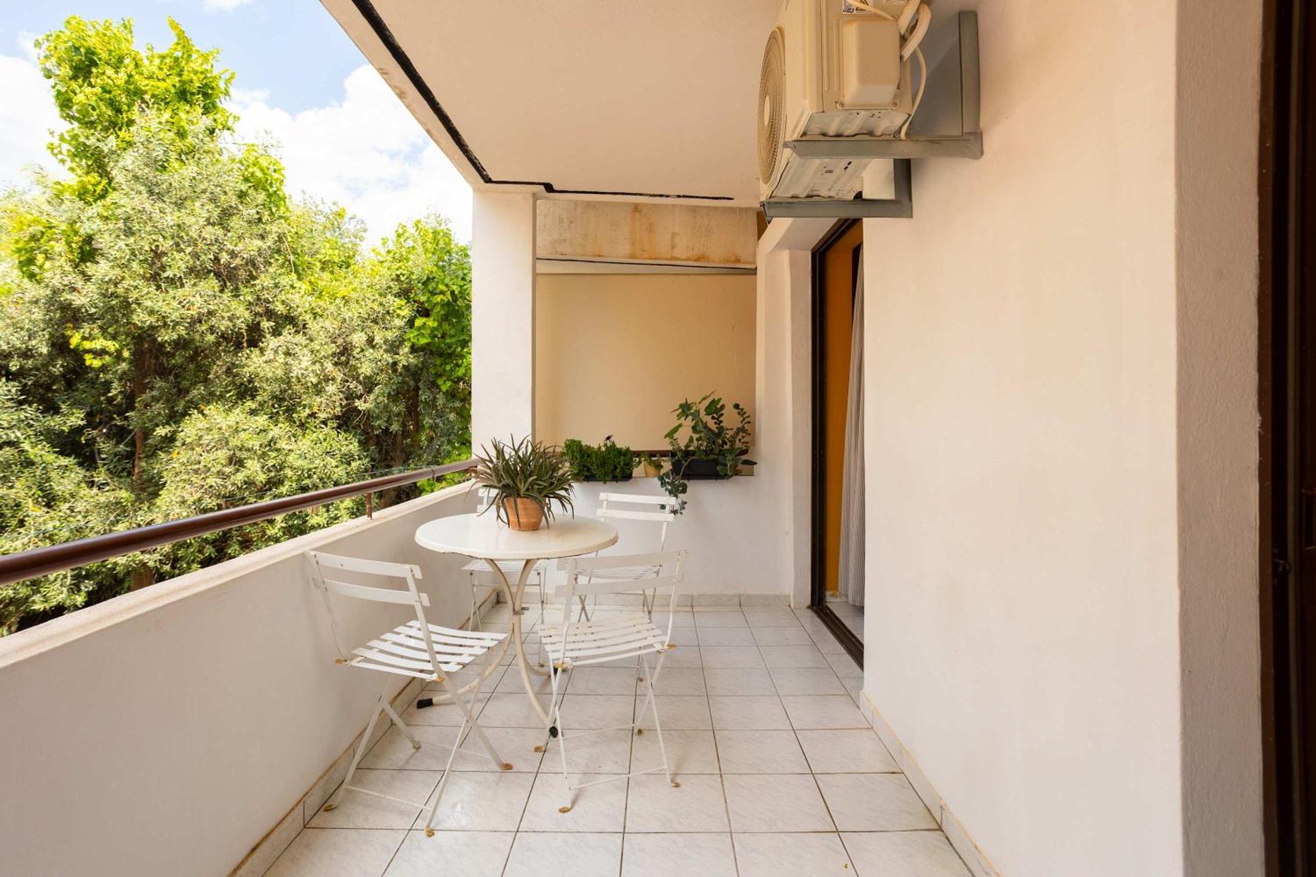 Kalamata's Handmade Apartment