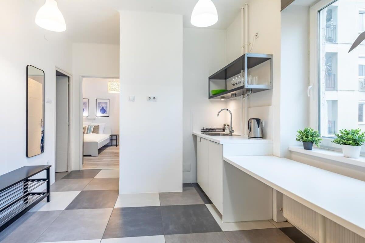 Modern Elegance Spacious and Cozy