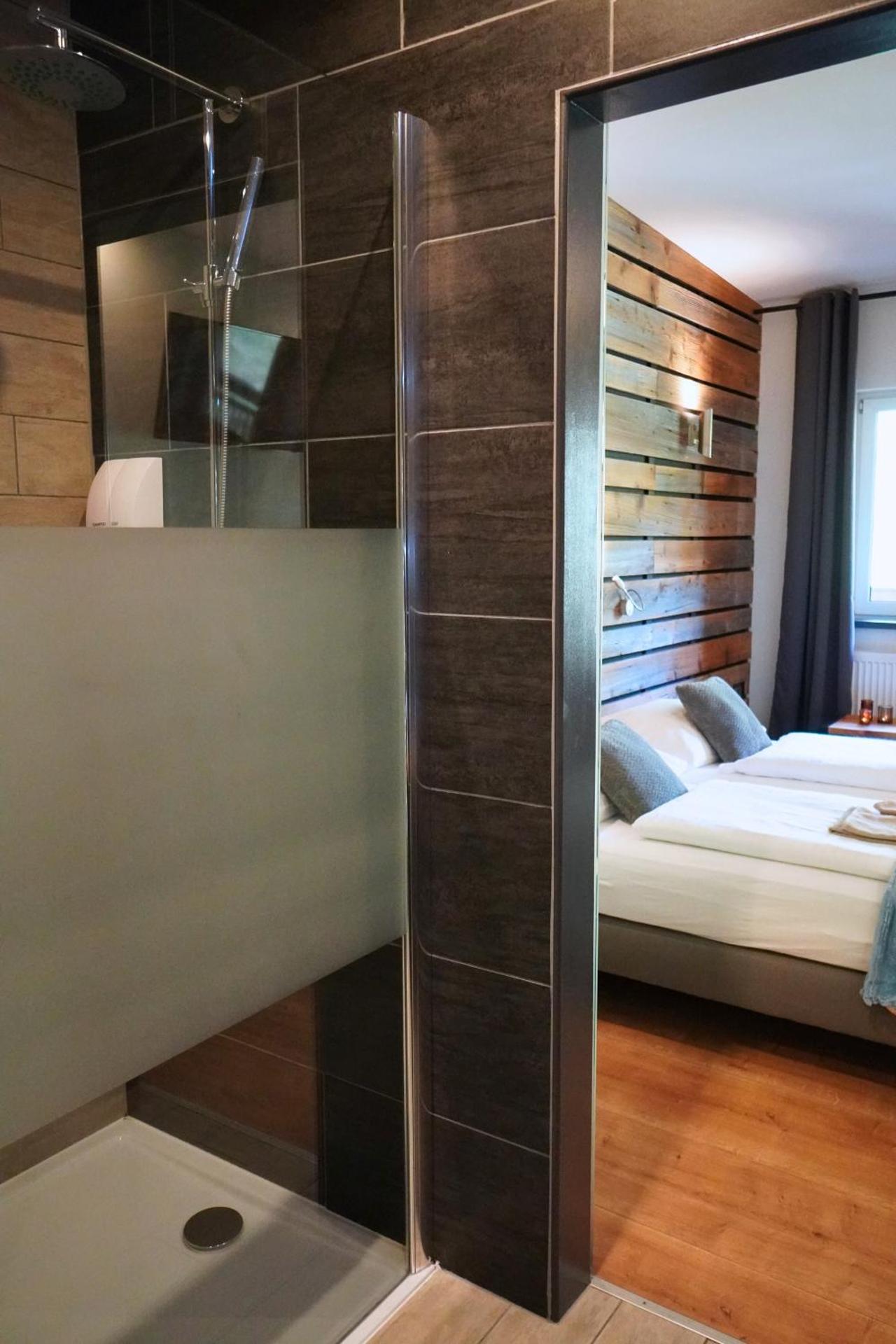 Deluxe Double or Twin Room with Balcony