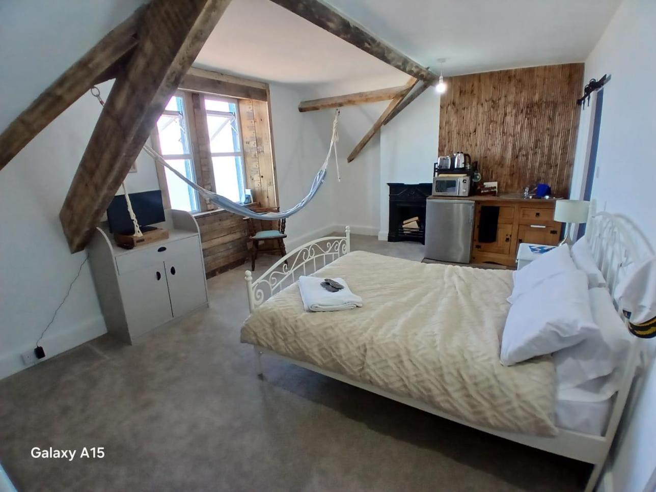 Eagles Nest Sea view with ensuite 3rd floor