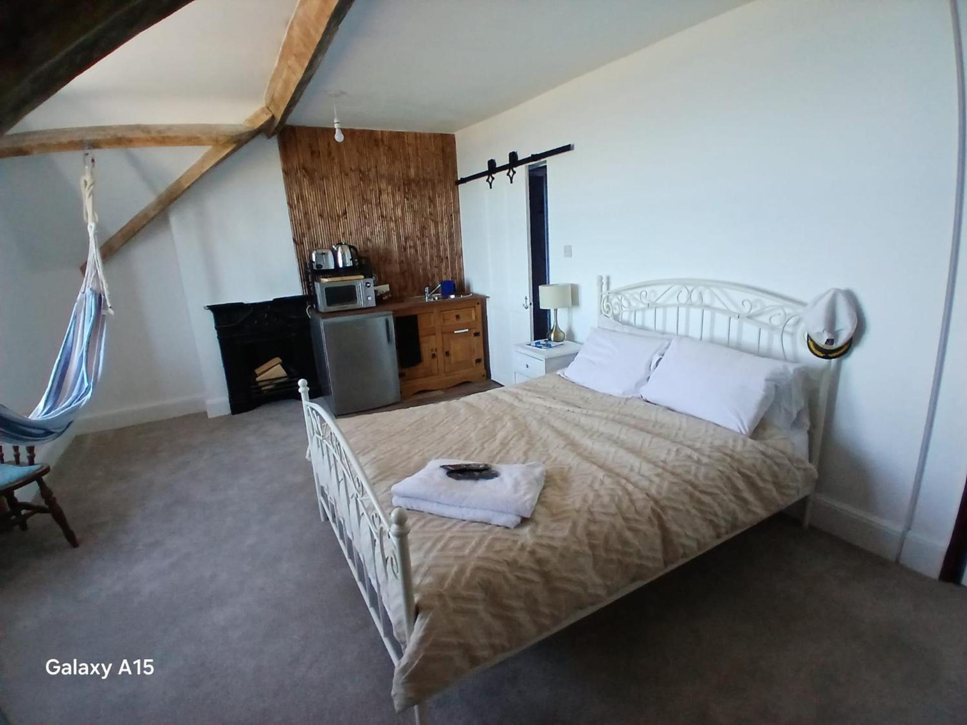 Eagles Nest Sea view with ensuite 3rd floor