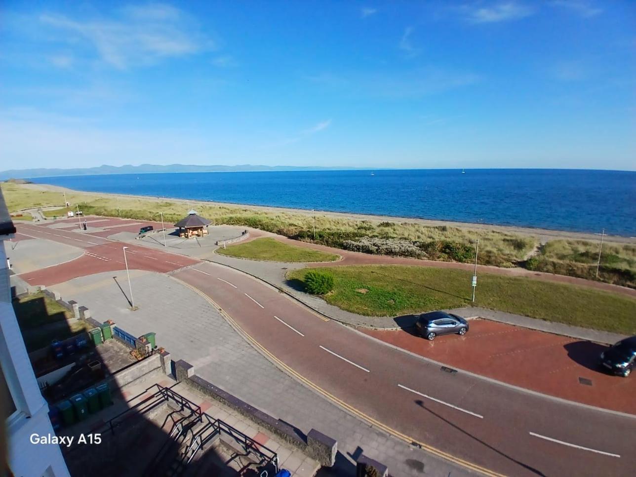 Eagles Nest Sea view with ensuite 3rd floor