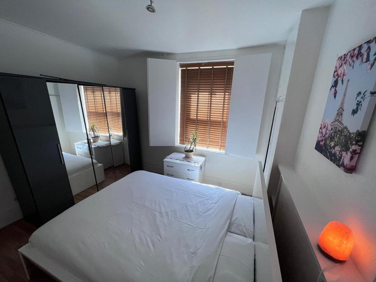 Lovely one bedroom flat SW8