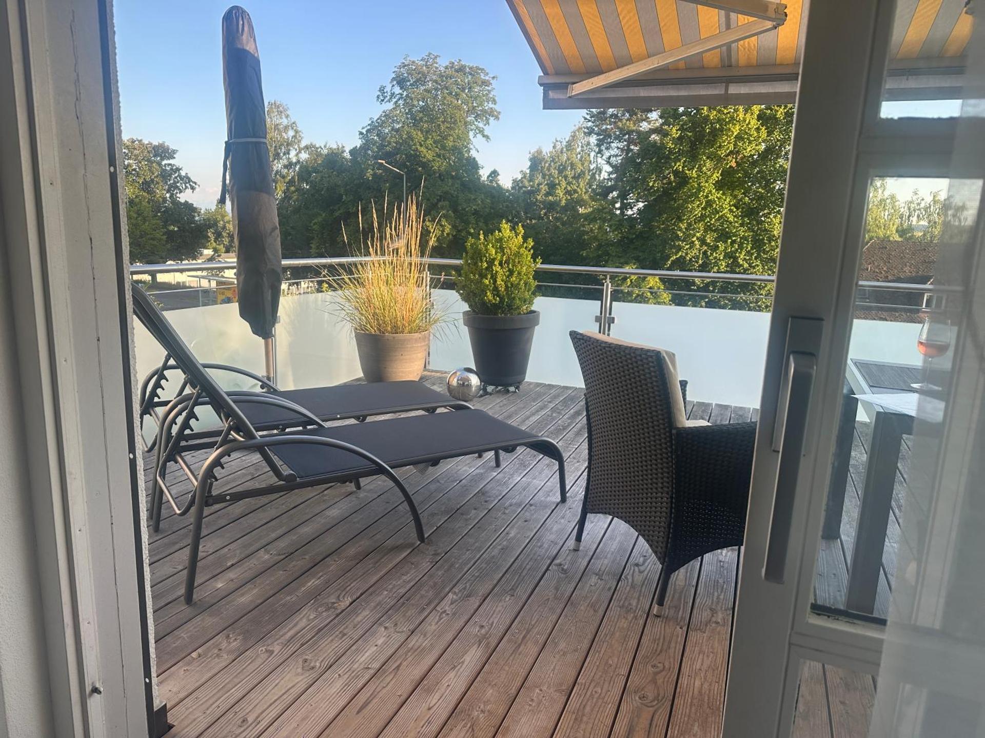 Ferienwohnung mit Seeblick und PKW Abstellplatz am Haus