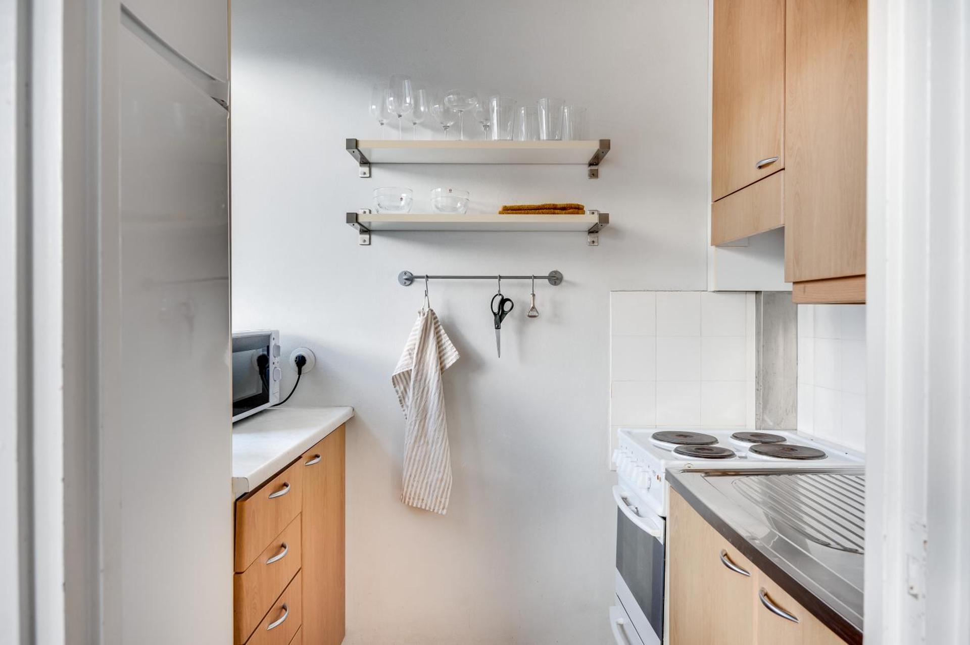 Kitchen or kitchenette