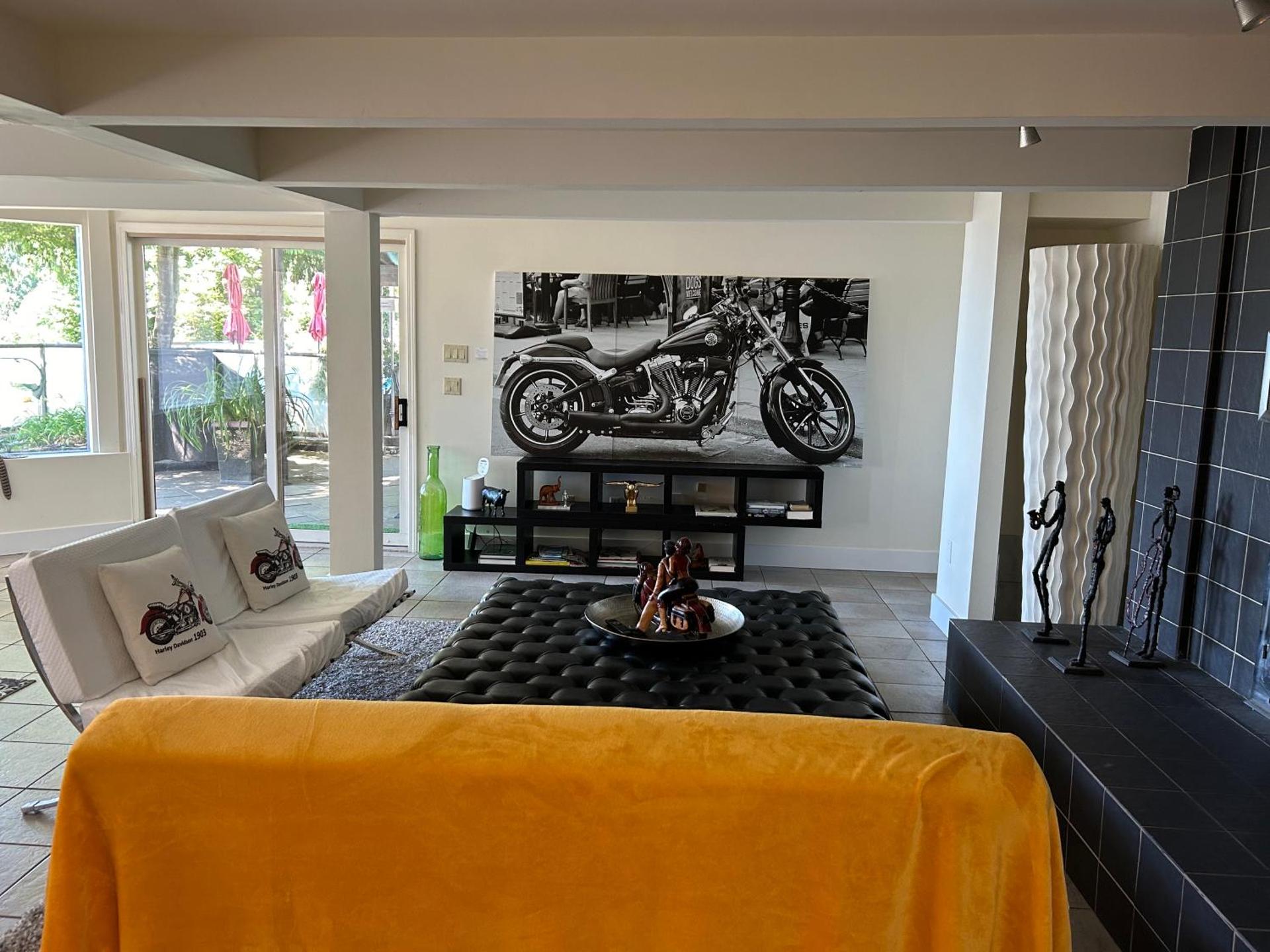 Private Bedroom, Bathroom, Shared Outdoor Pool, Hot Tub