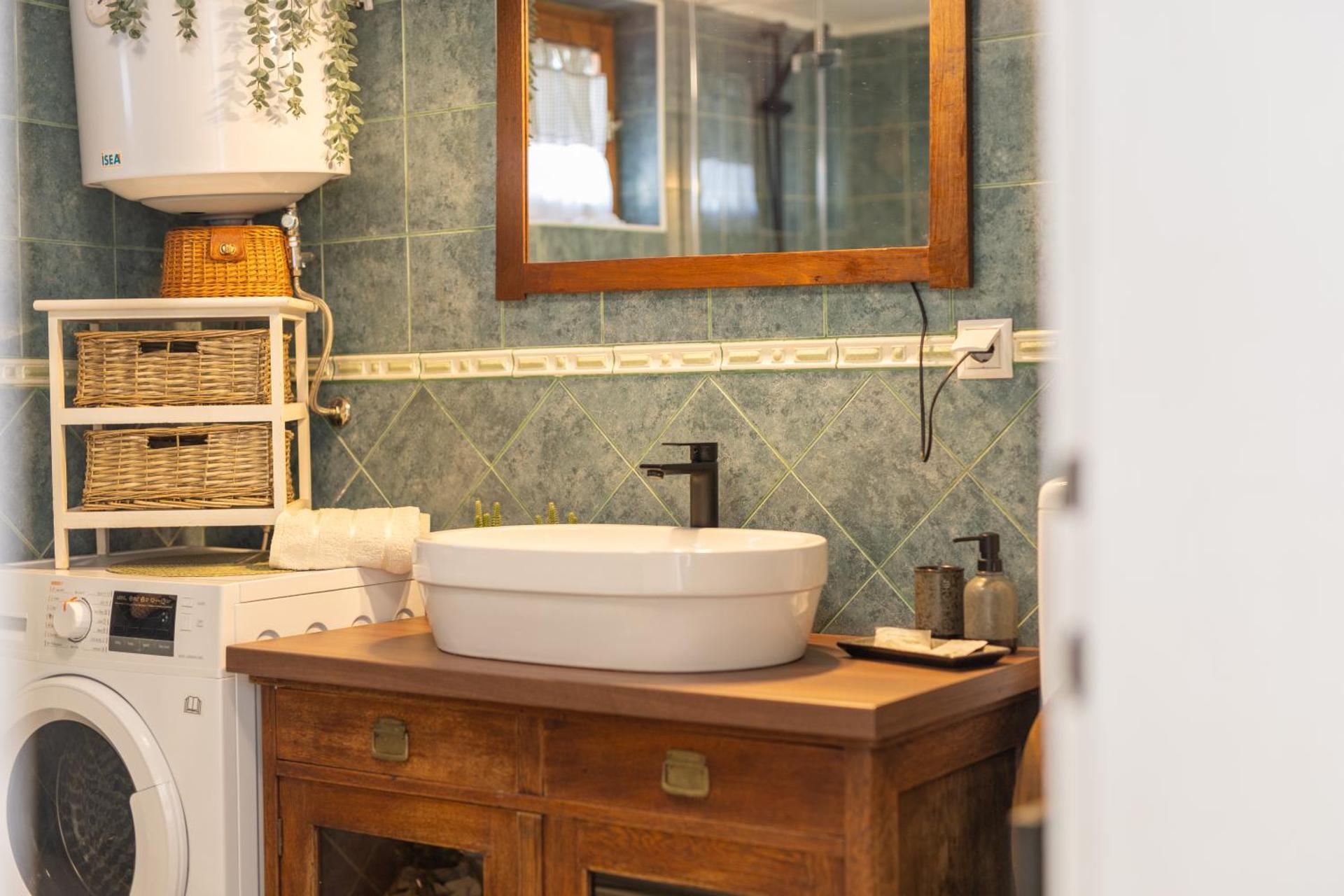 Old house Rustica with pool, jacuzzi and tavern - Valincic