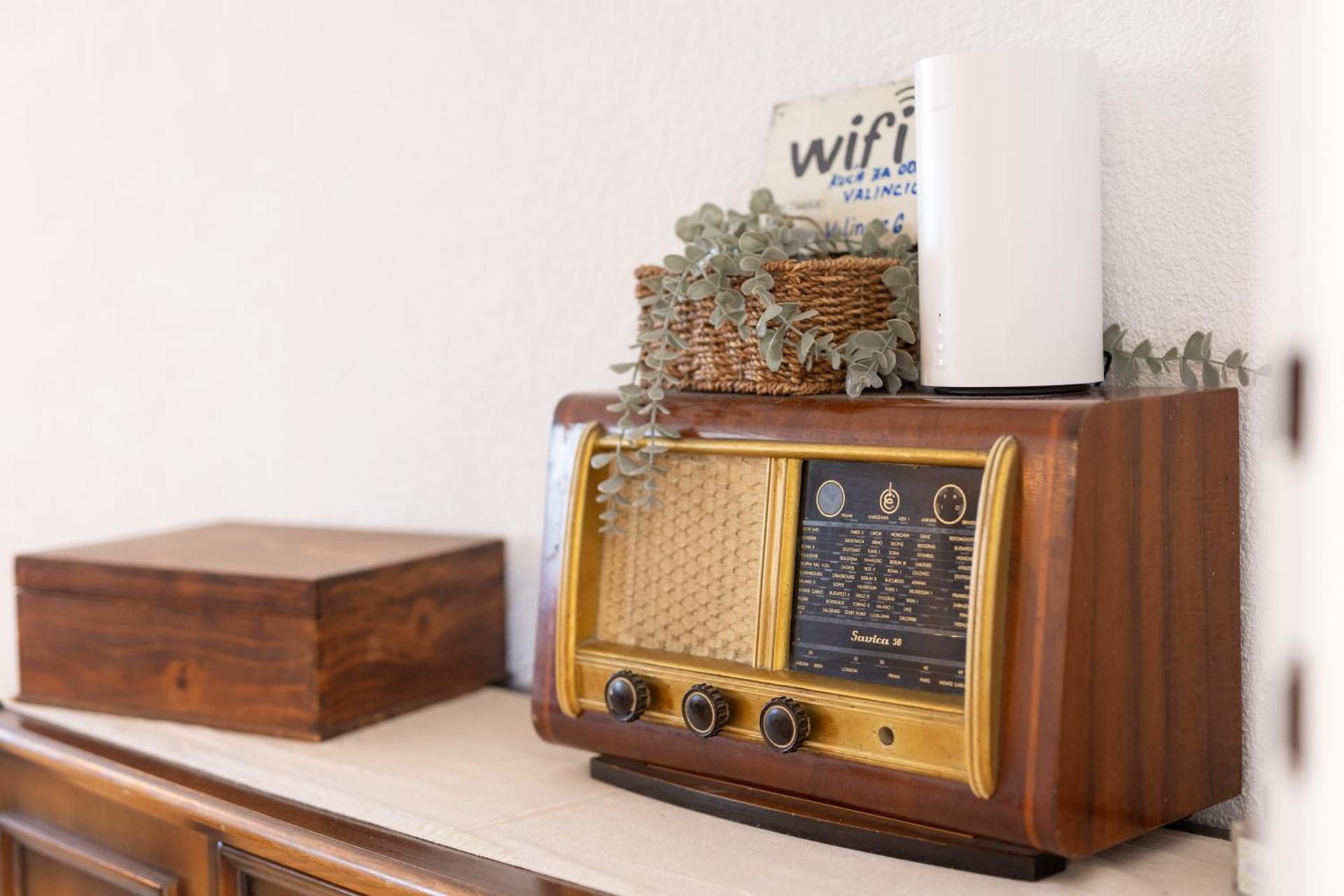 Old house Rustica with pool, jacuzzi and tavern - Valincic