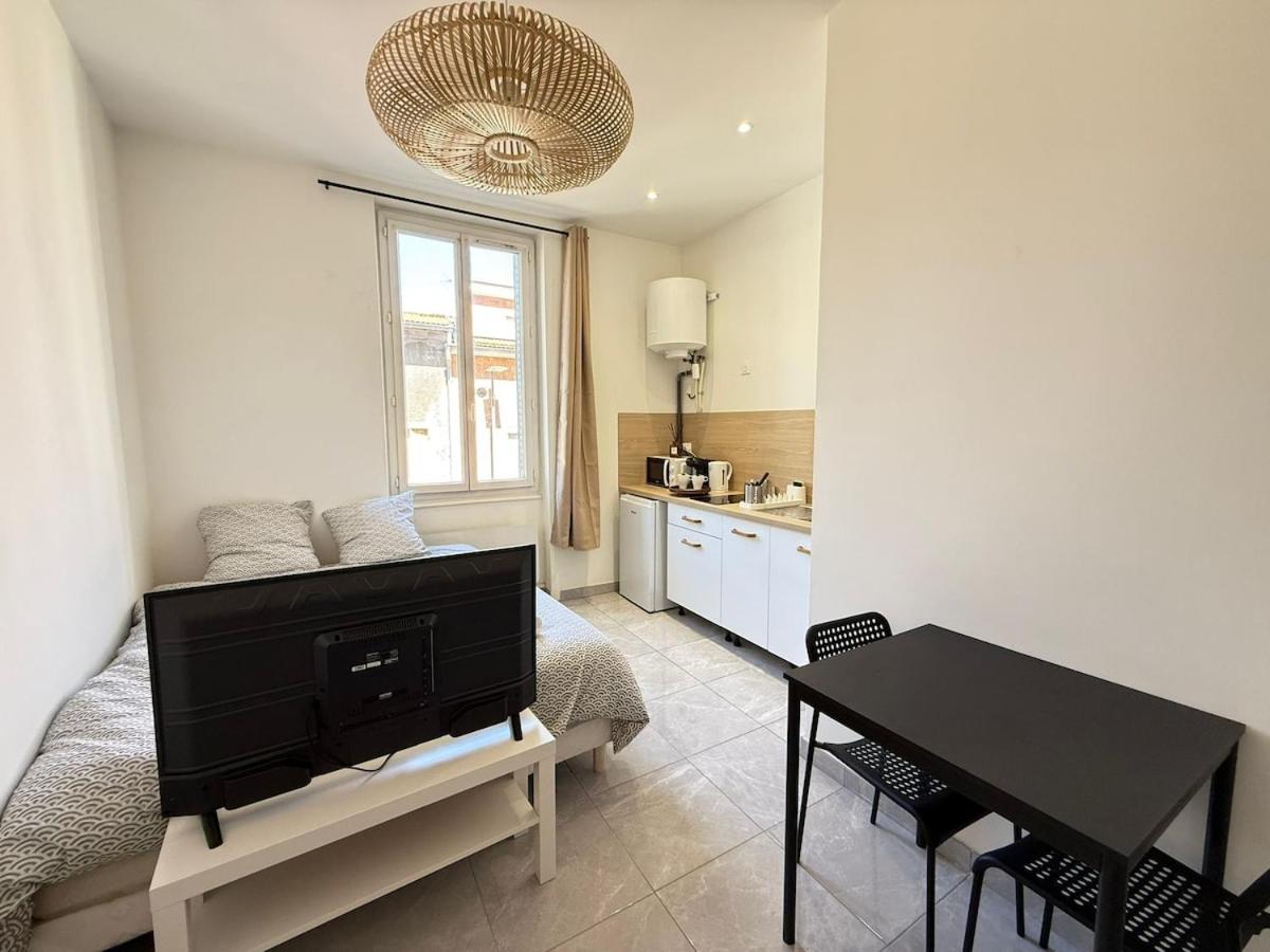 Studio Lune New & Cozy - Centre Vénissieux