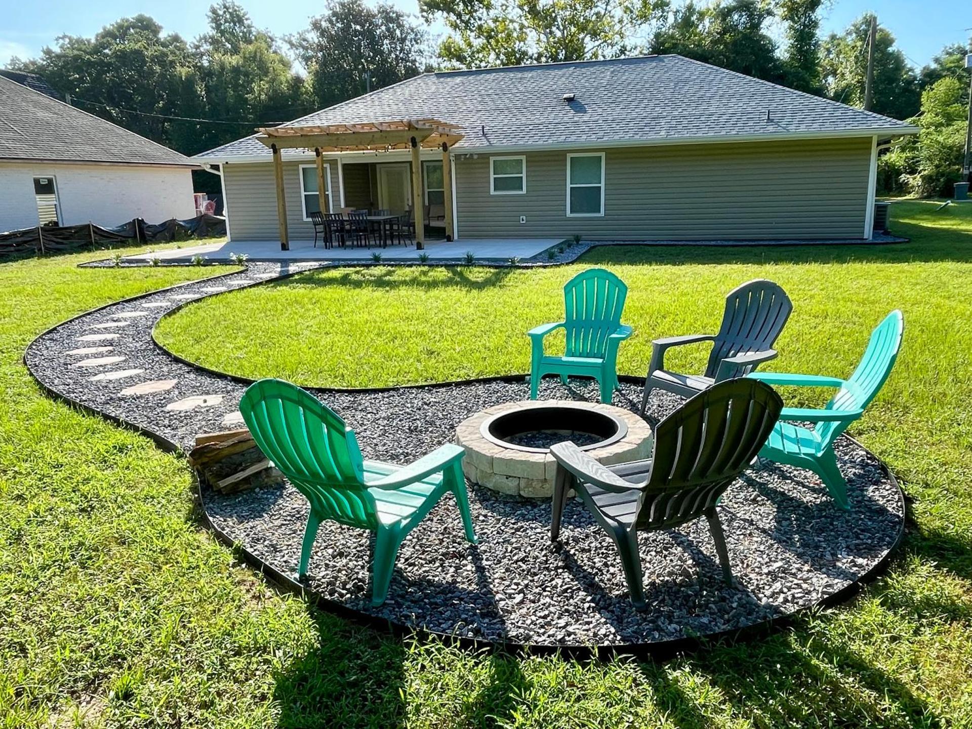 Pensacola Coastal Retreat Near UWF Family-friendly