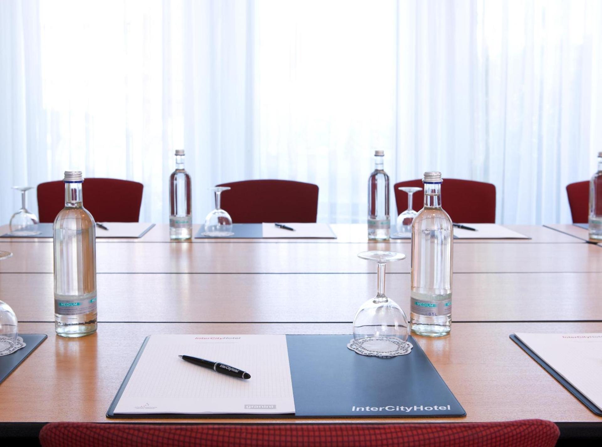 Meeting/conference room