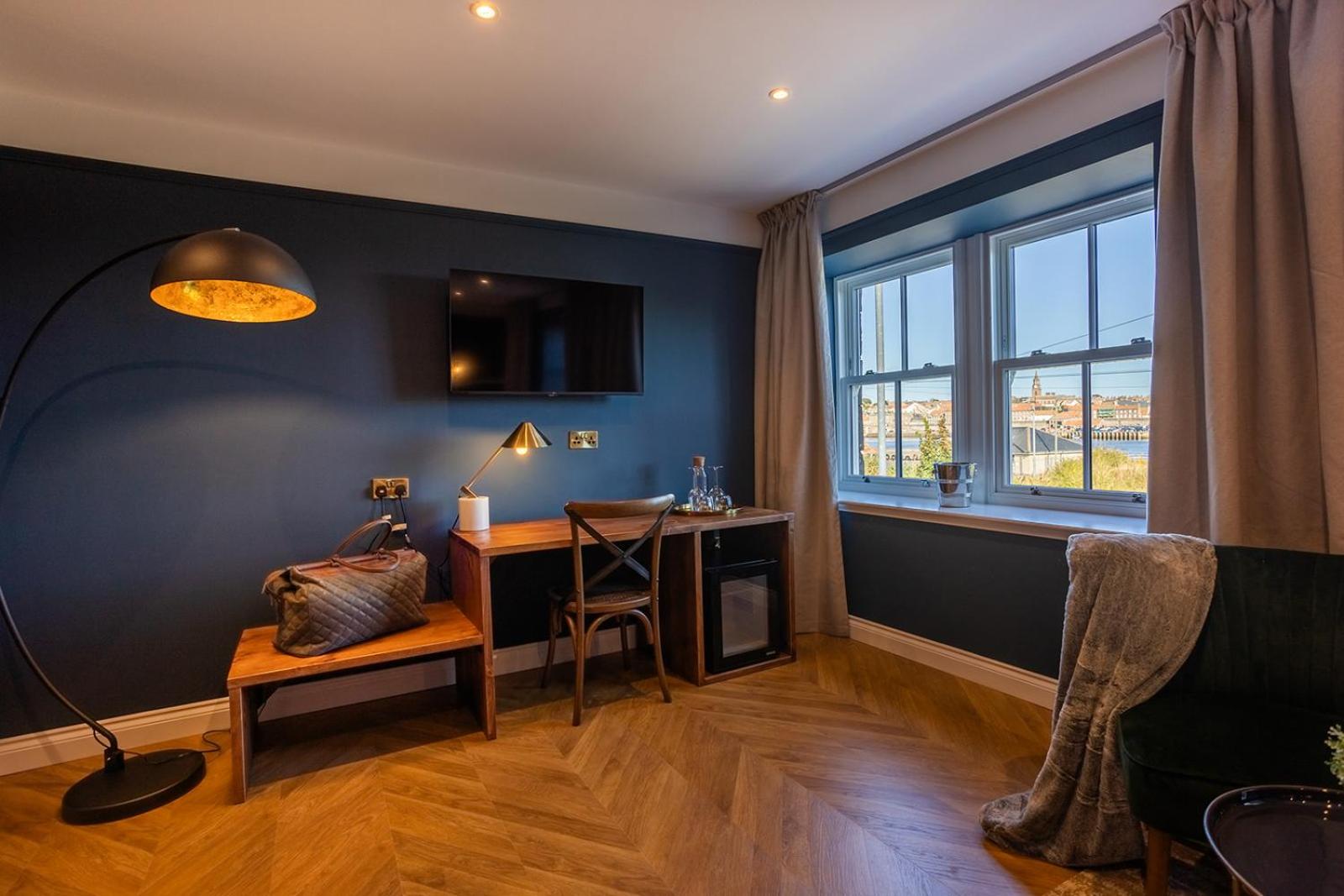 Suite with River View