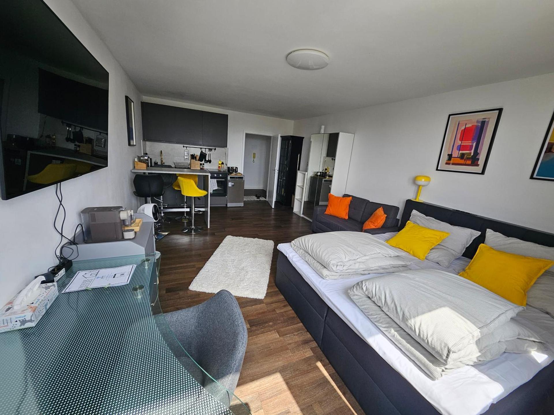 Photo of the whole room