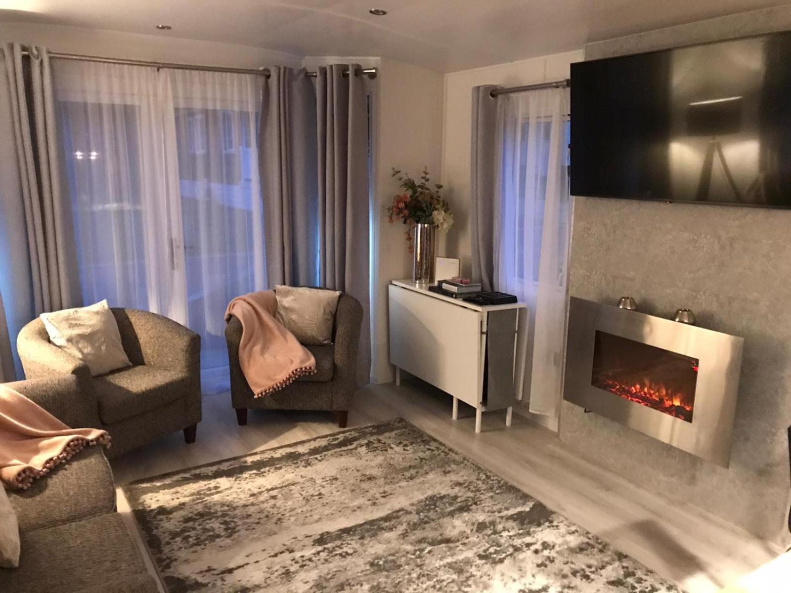 River Coquet Luxury Hot Tub Retreat