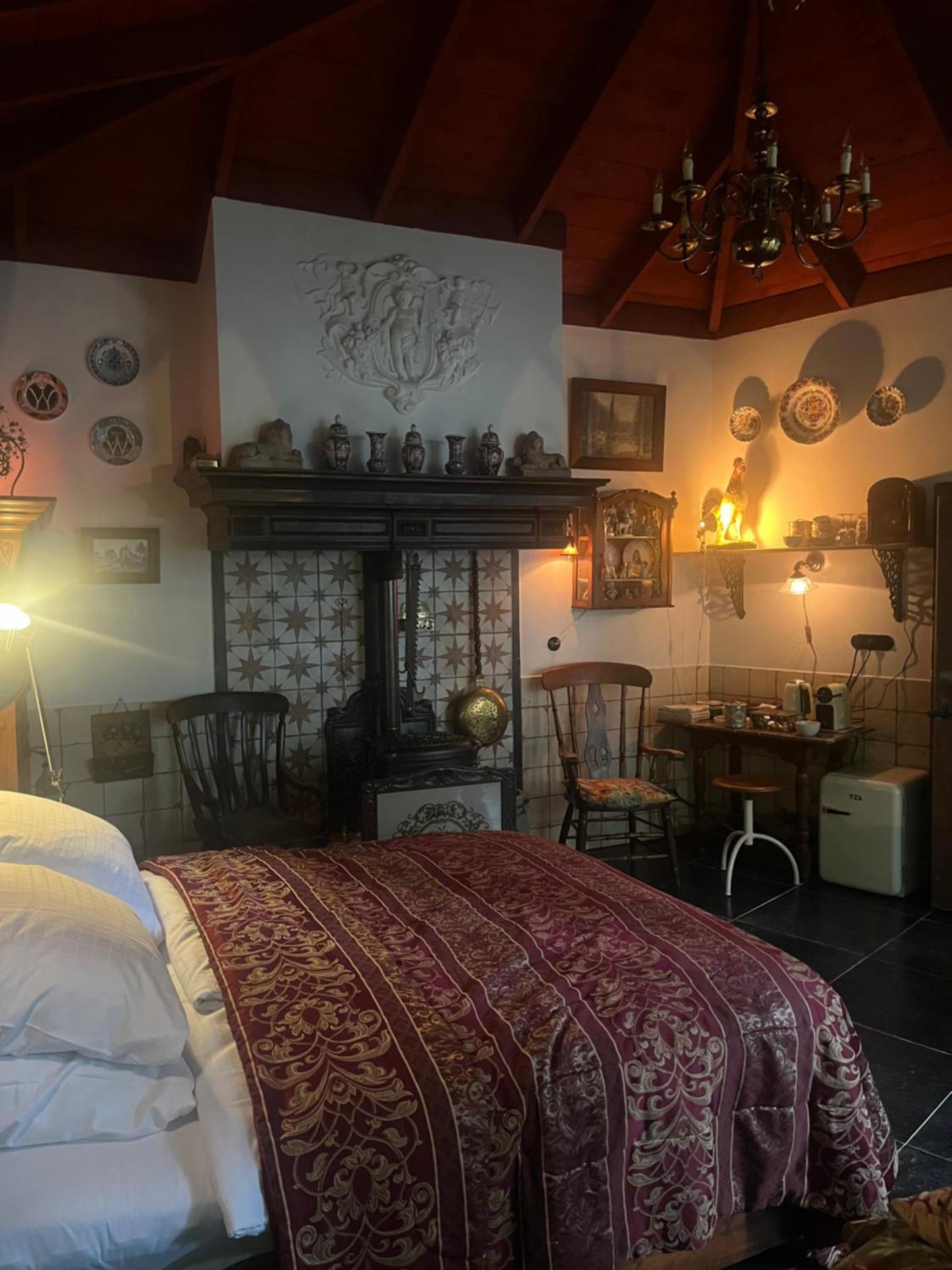 Deventer Heritage en Boutique B&B, museumhuis "De Worp", het huis met de theekoepel, logeren in authentiek historisch erfgoed