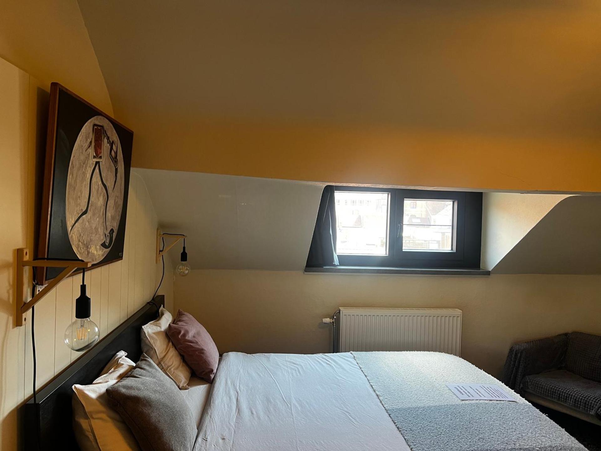 Boutique Leuven - self check in with CHEAPEST PARKING