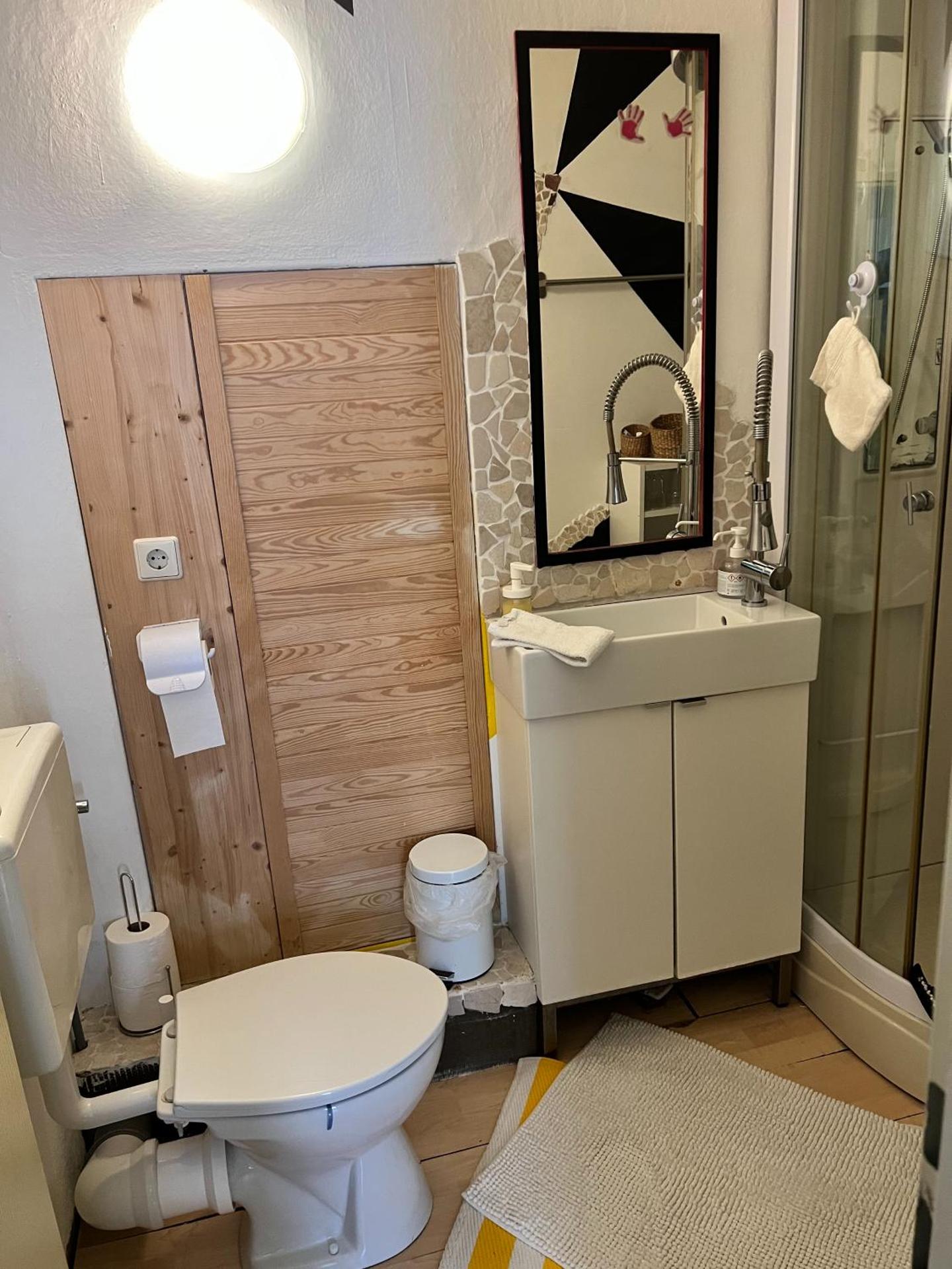 Pension Frosch Hostel