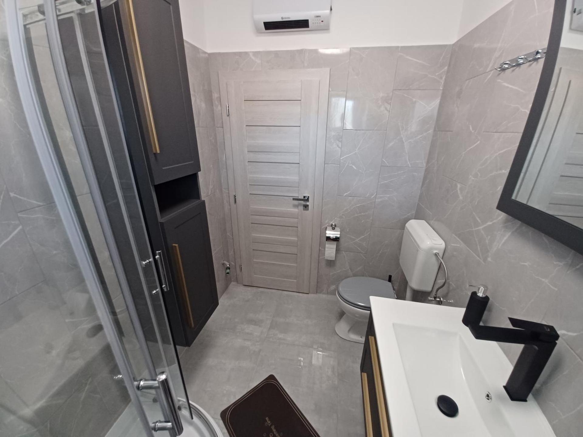 Vile Park Apartments