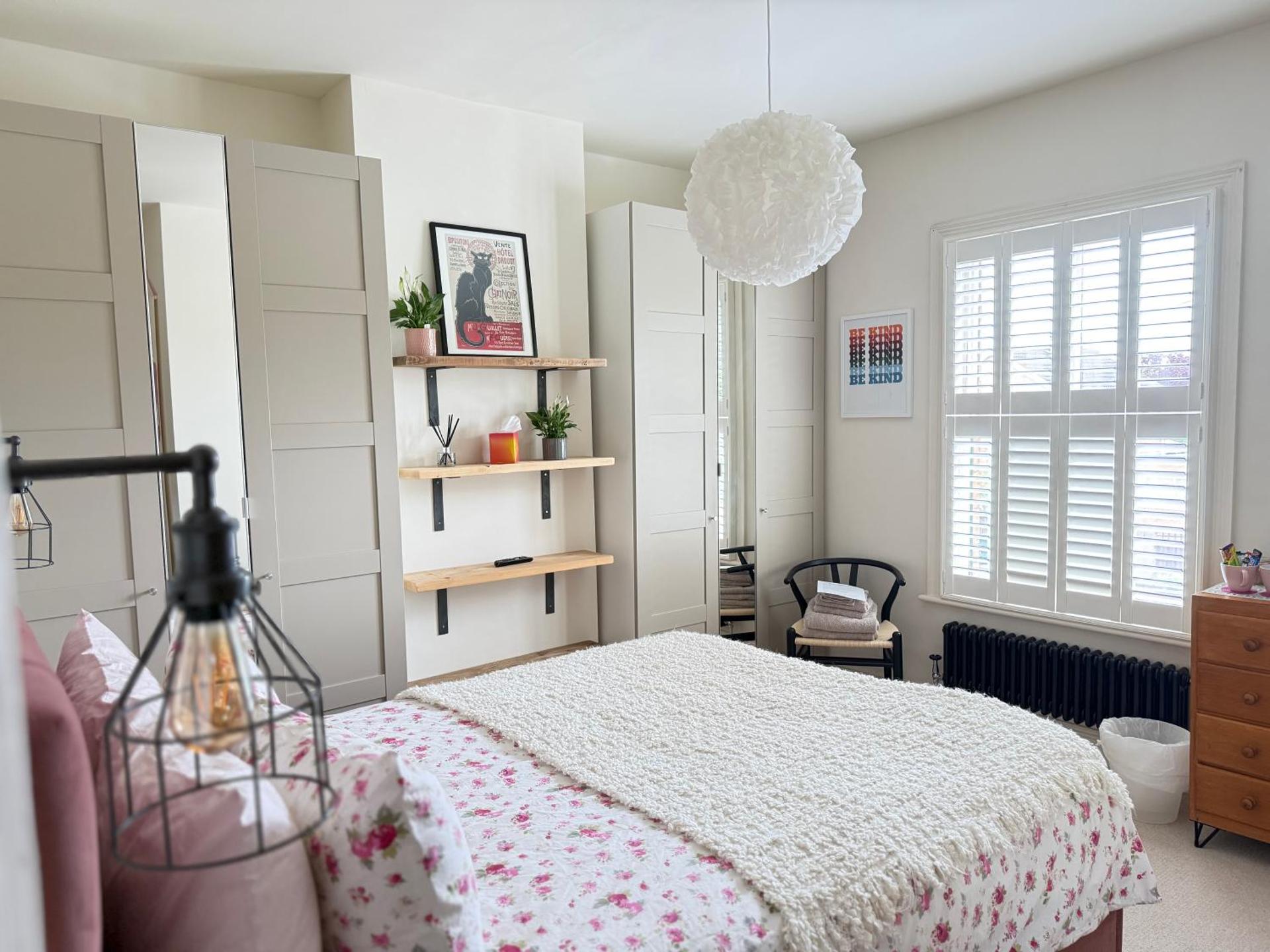 Photo of the whole room