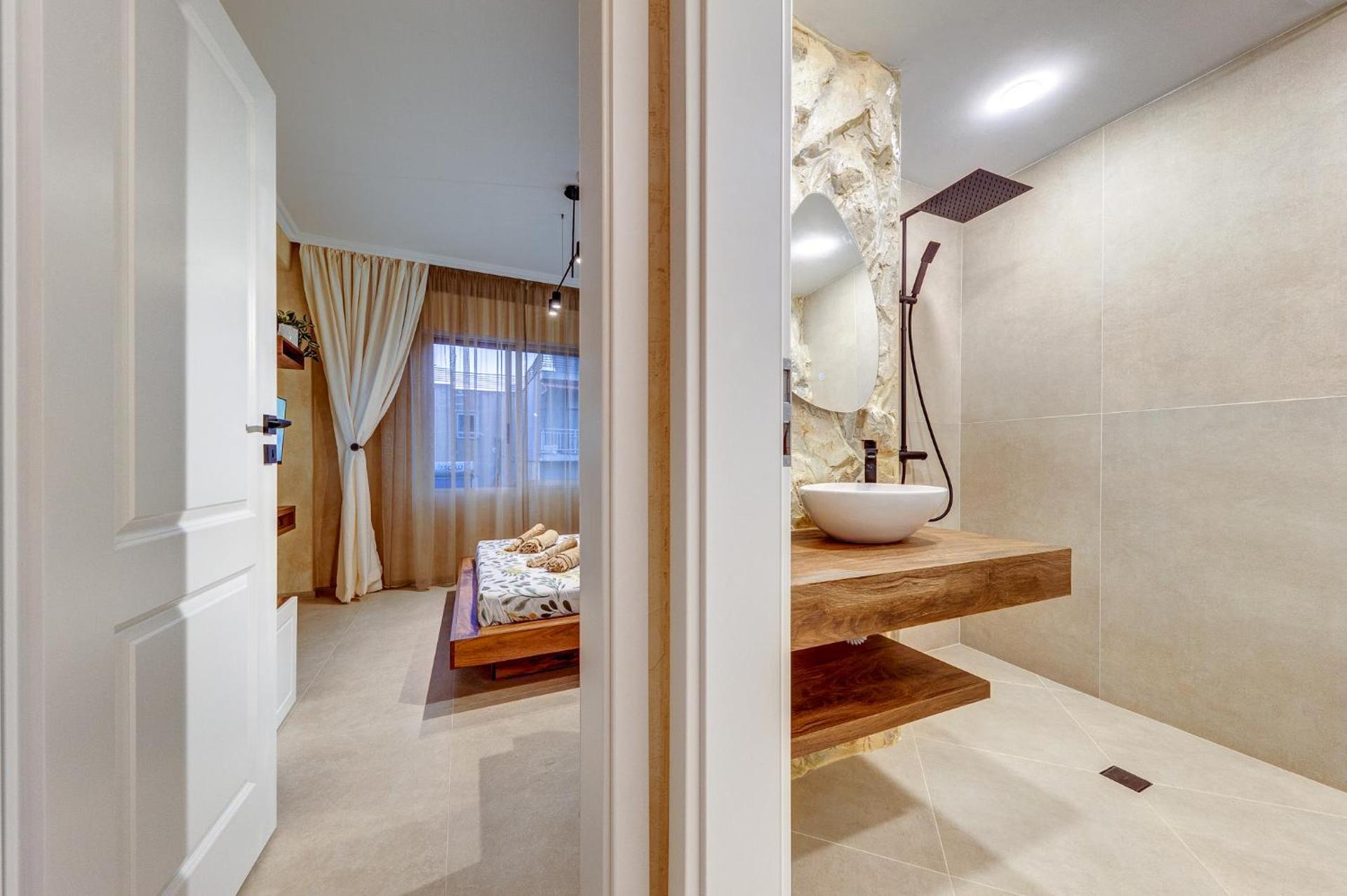 Тематични апартаменти Дубай и Малдиви