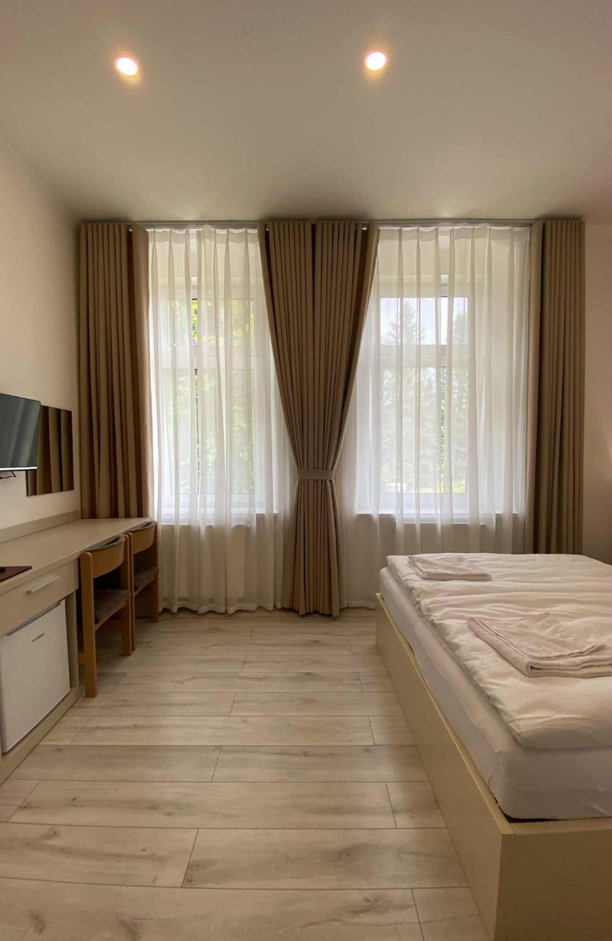 King Room - Disability Access