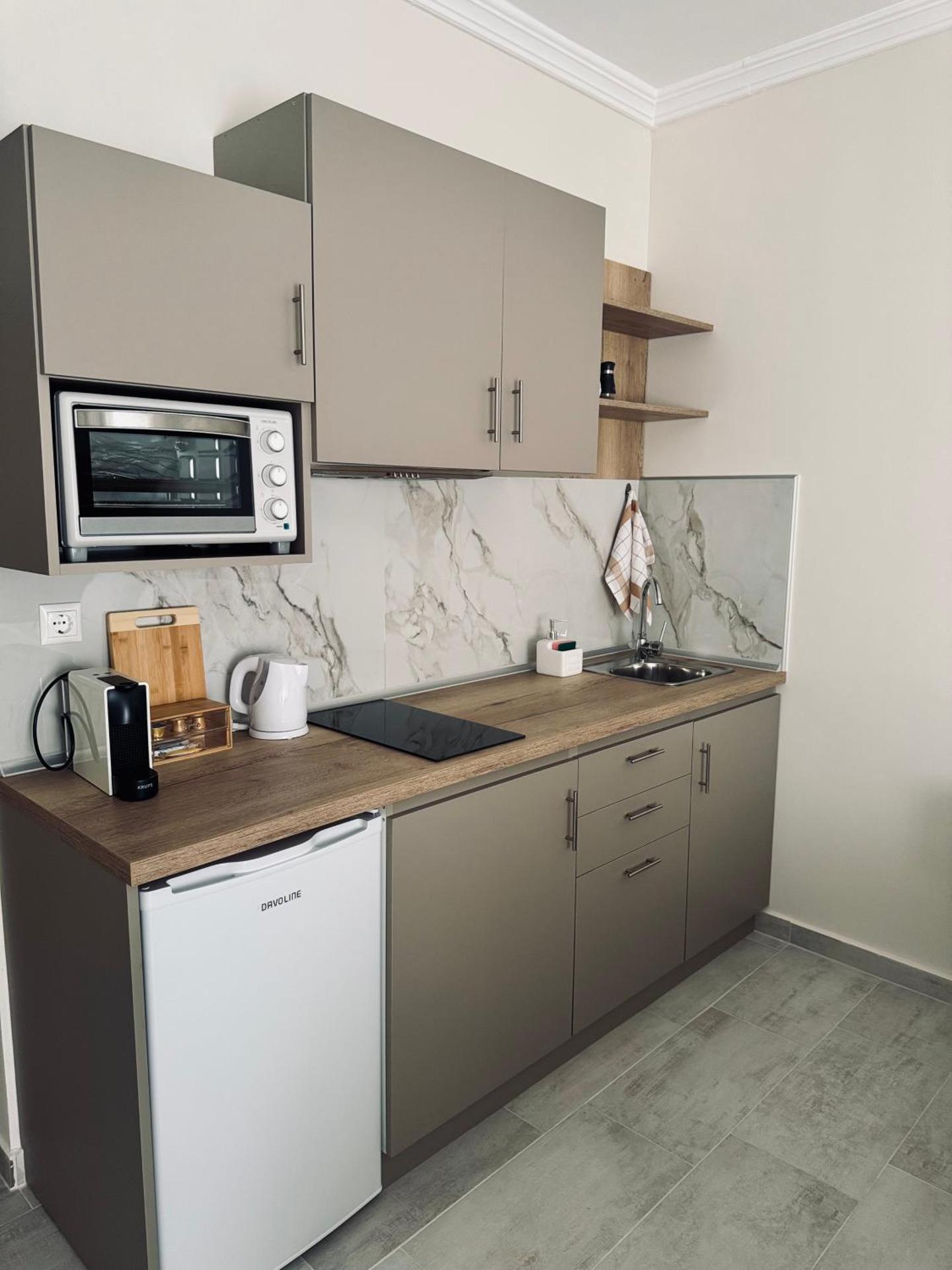 All Season - Autumn Room