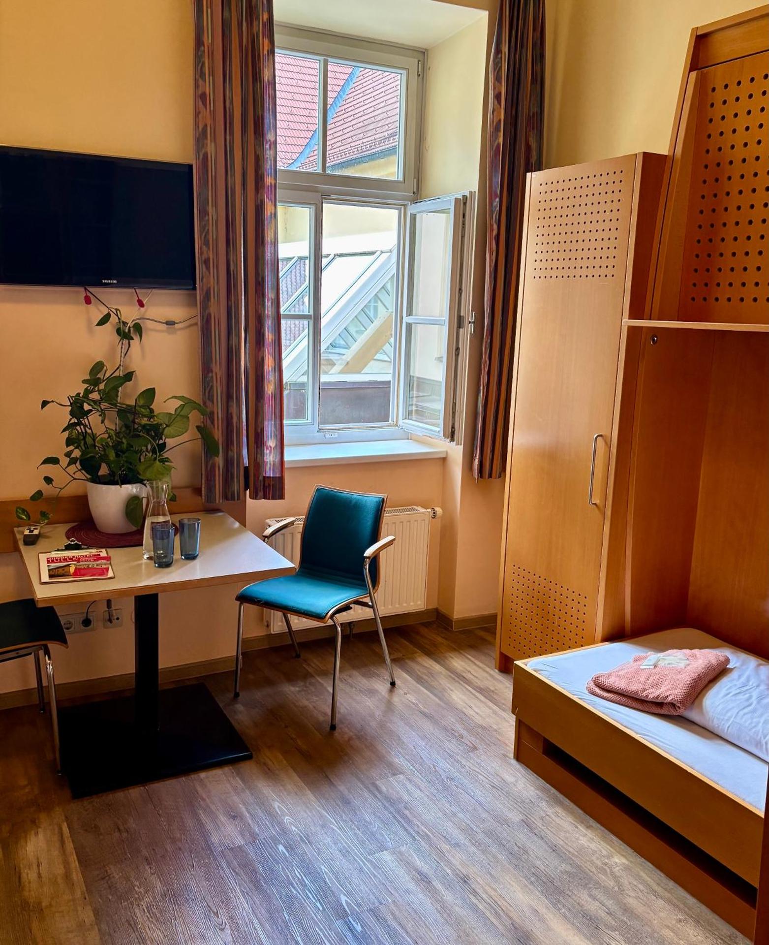 Junges Hotel Tulln - NÖ Jugendherbergswerk