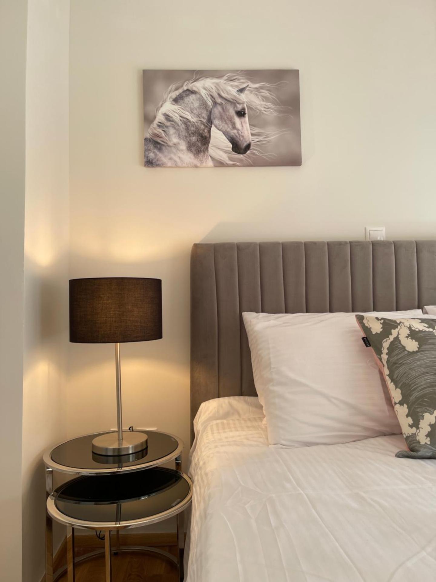 Athenean Modern Escape near Marina Floisvos