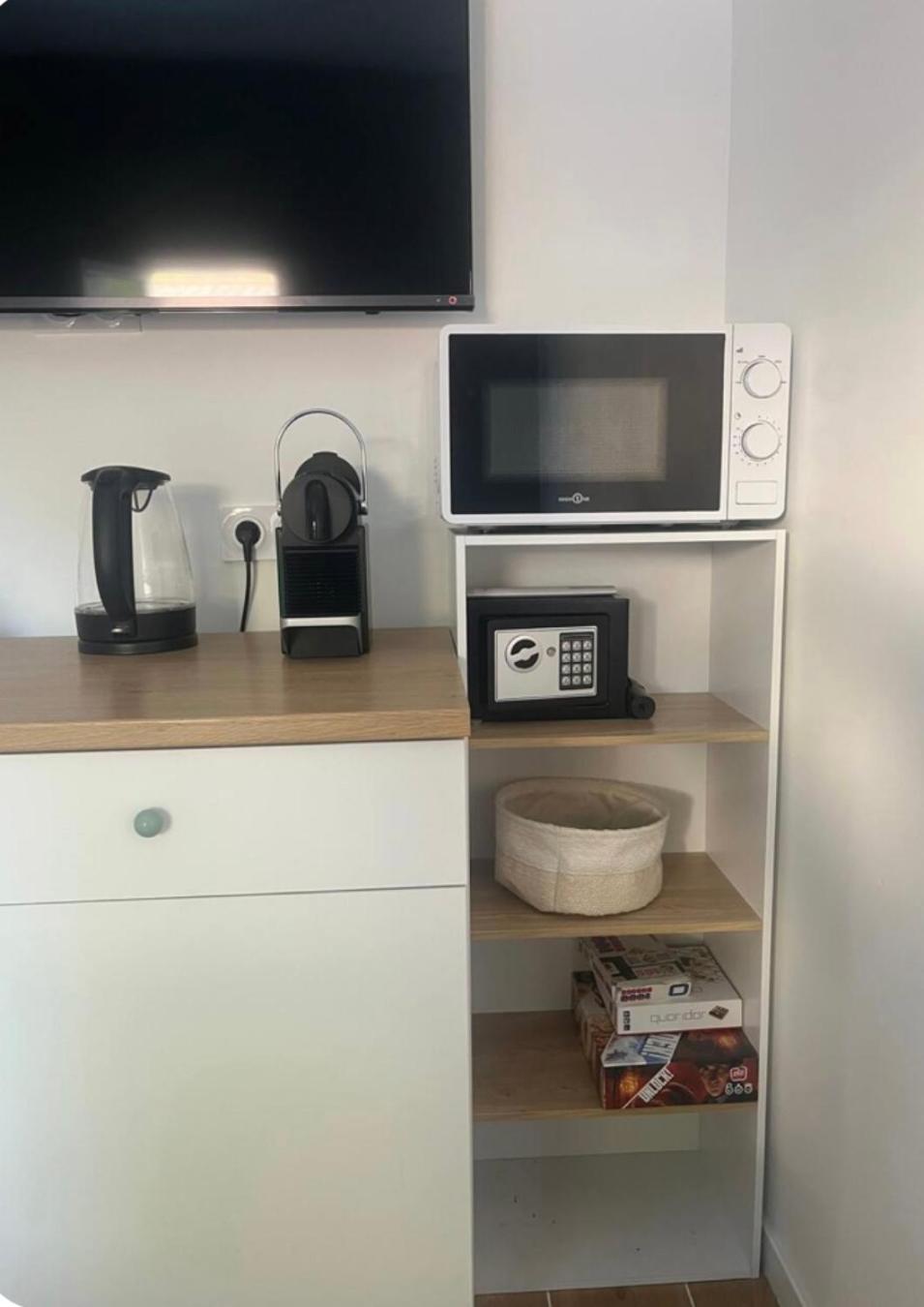 Chambre et Spa Sud Doré avec Piscine en saison