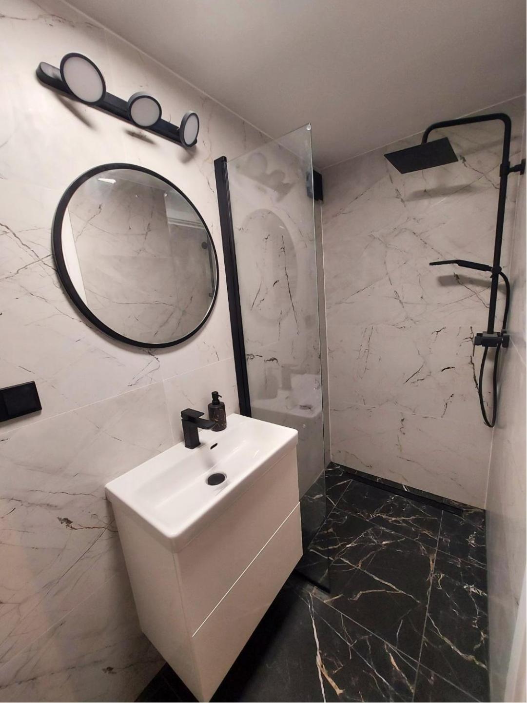 Apartament Reda z prywatną sauną lub antresolą