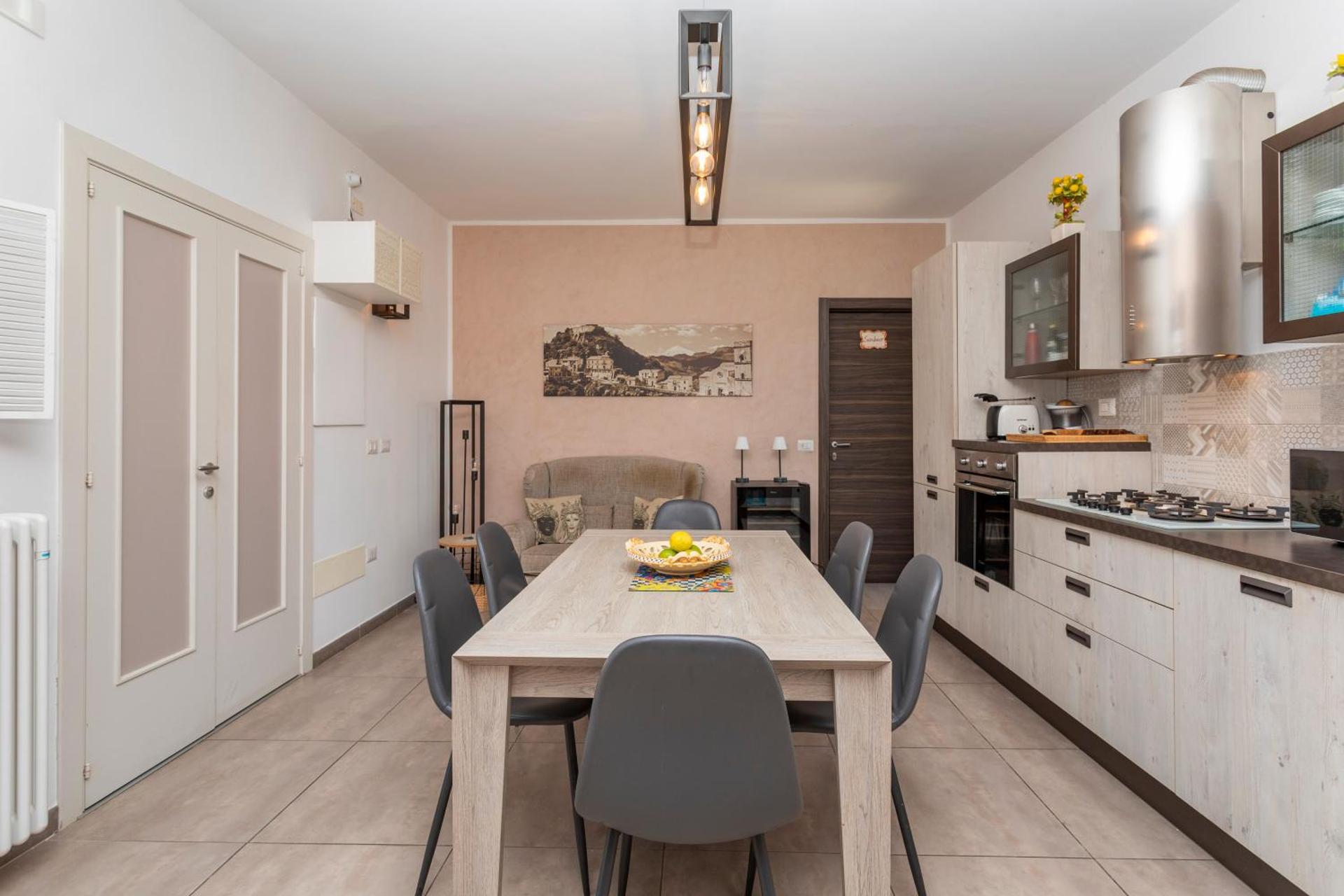 Pentefur Suite Savoca