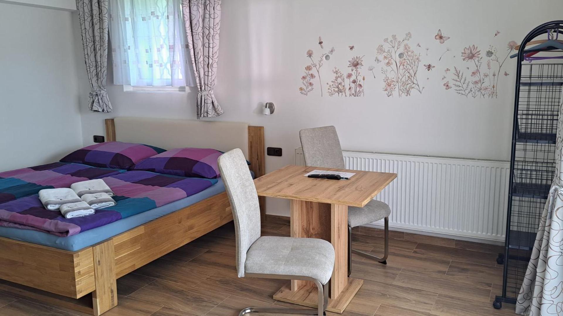 AP2, Hrubá Skála, Apartmány Nad Lípou