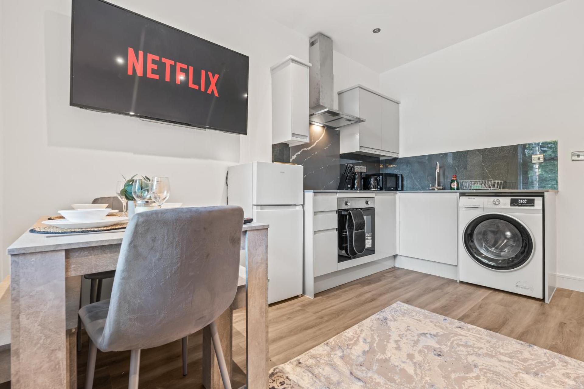 Kitchen or kitchenette