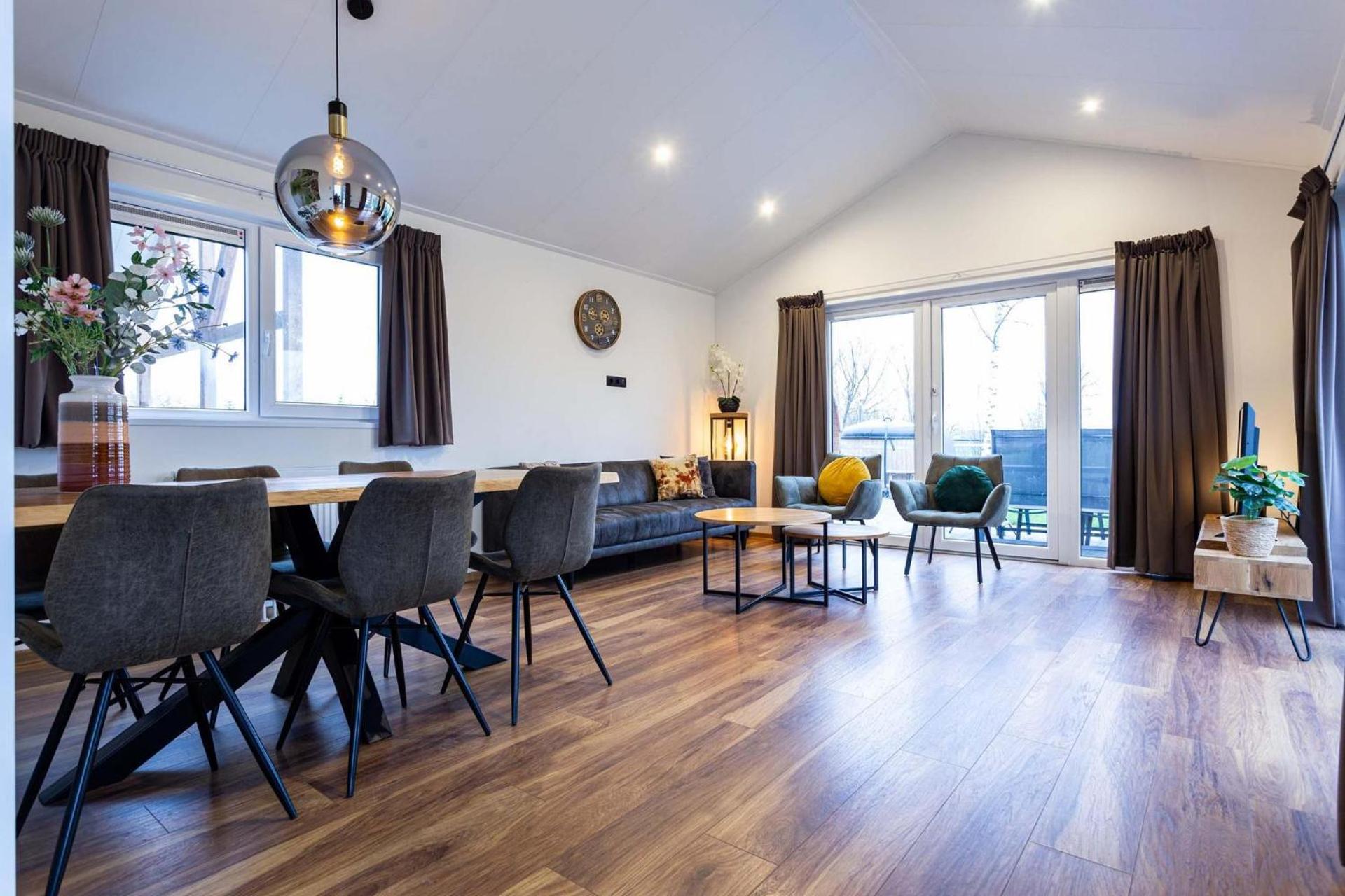 Berkenhoeve 6 people Wellness (Hottub)