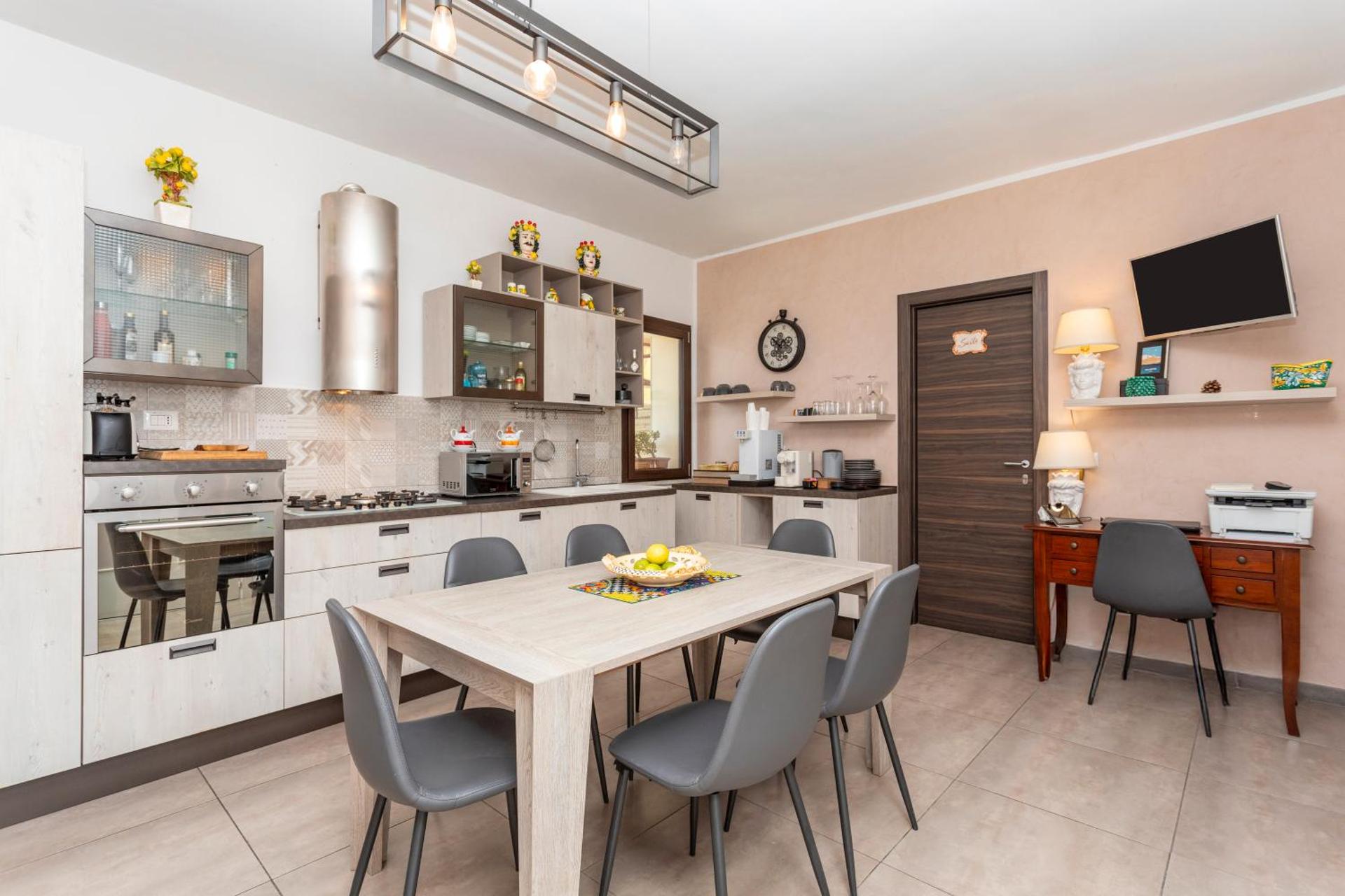 Pentefur Suite Savoca