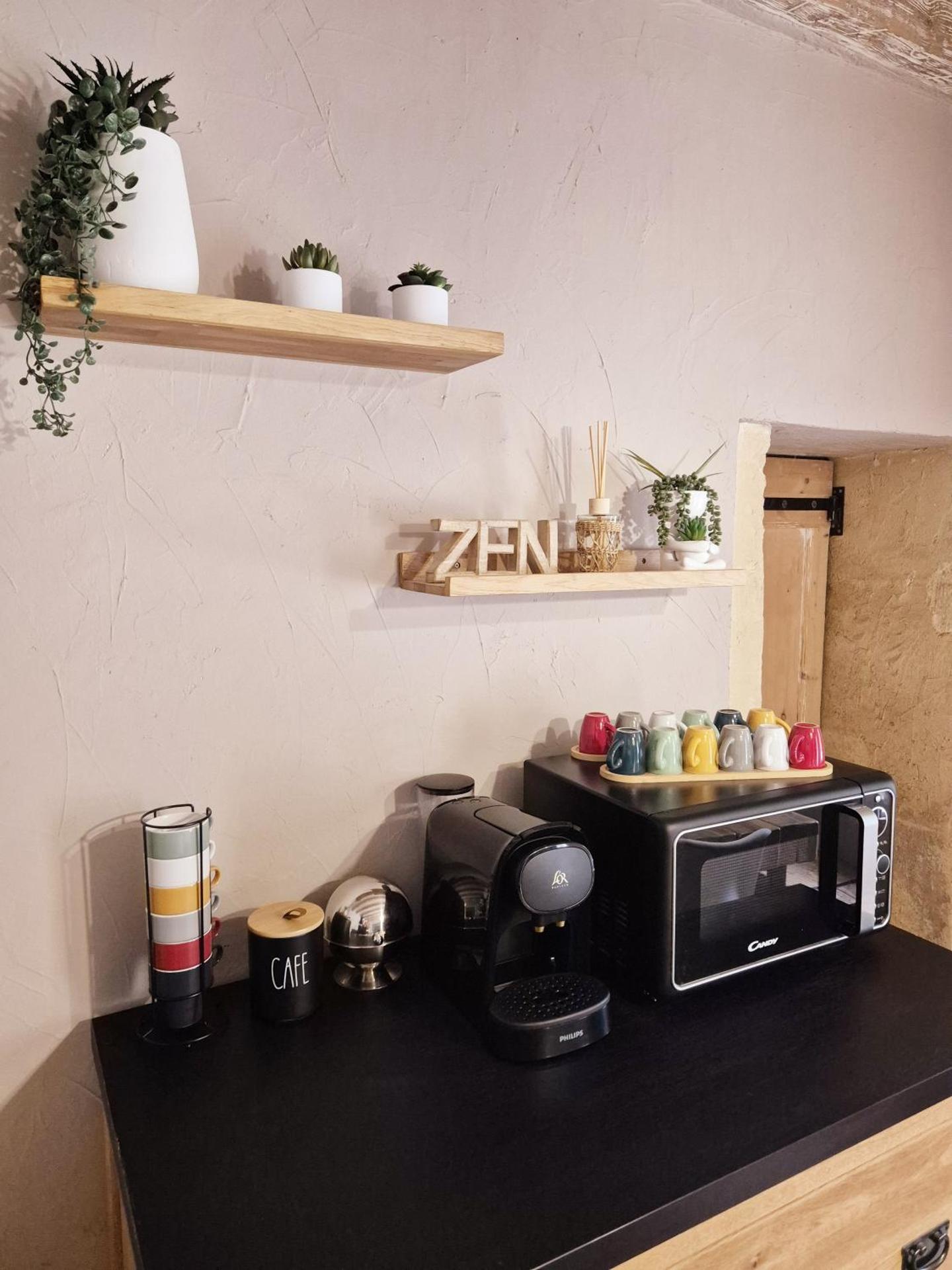 Coffee/tea facilities