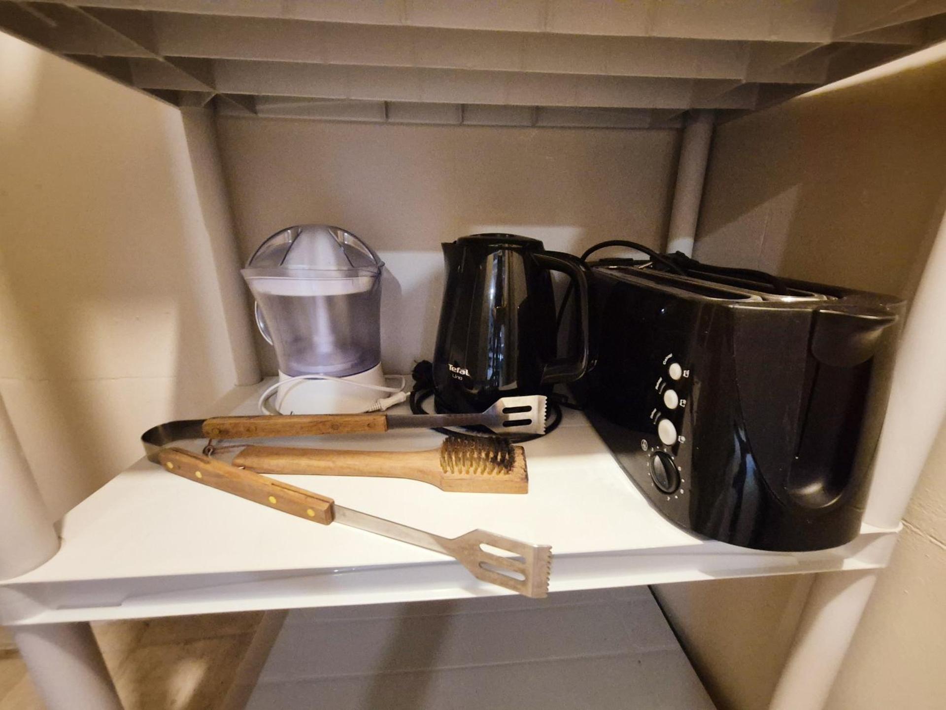 Coffee/tea facilities