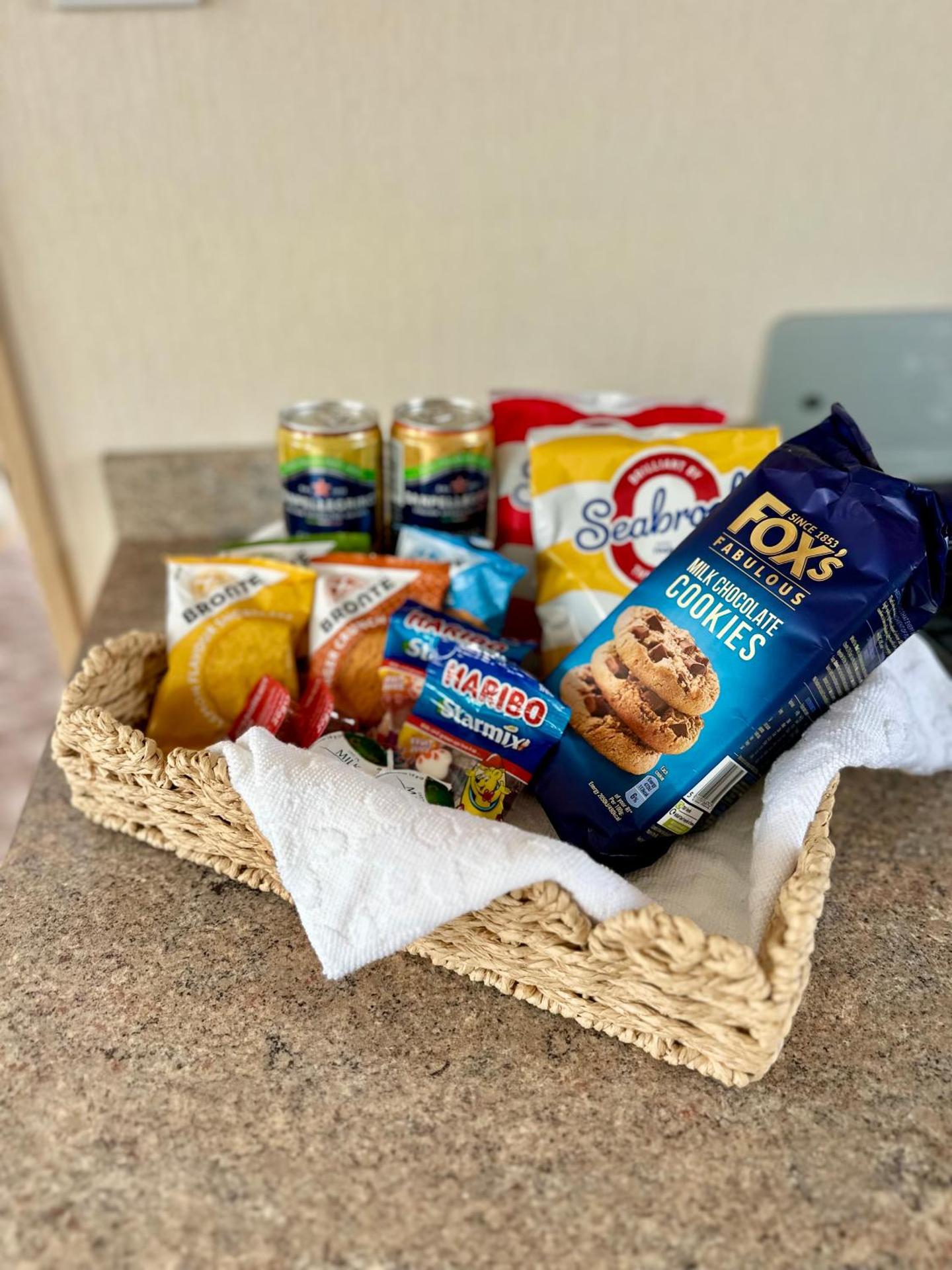 Teal - a few steps from the beach