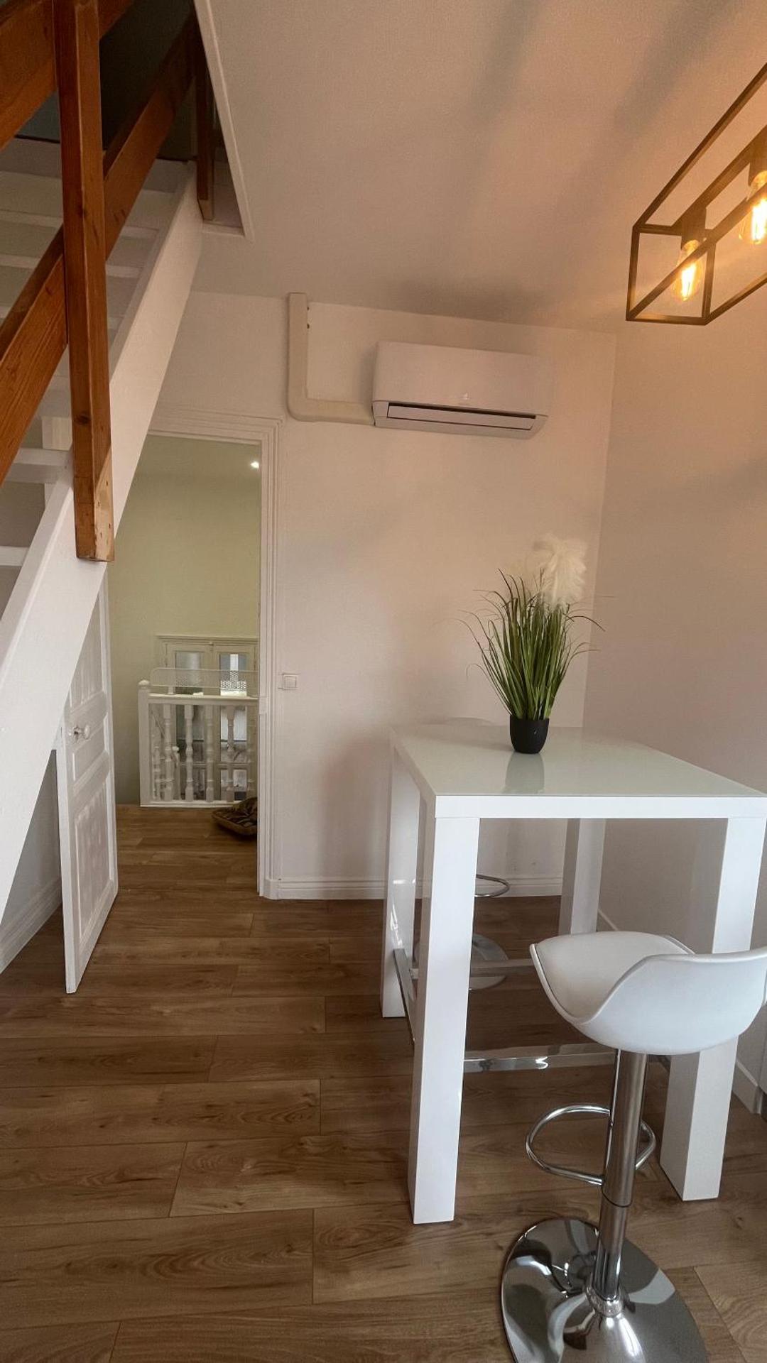 100 m de la mer, Sauna, Wifi