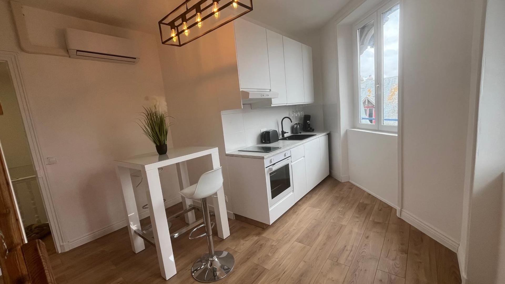 100 m de la mer, Sauna, Wifi