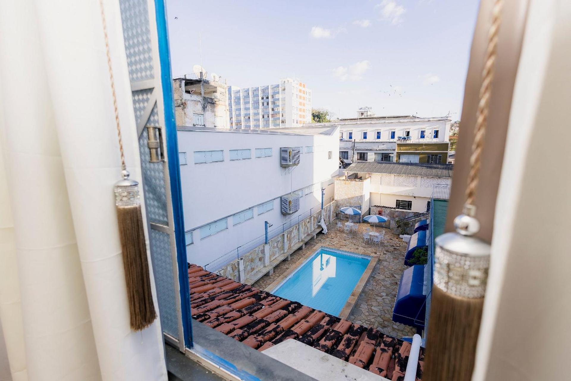 Suíte no Centro de Caxambu - Poucos metros do Parque