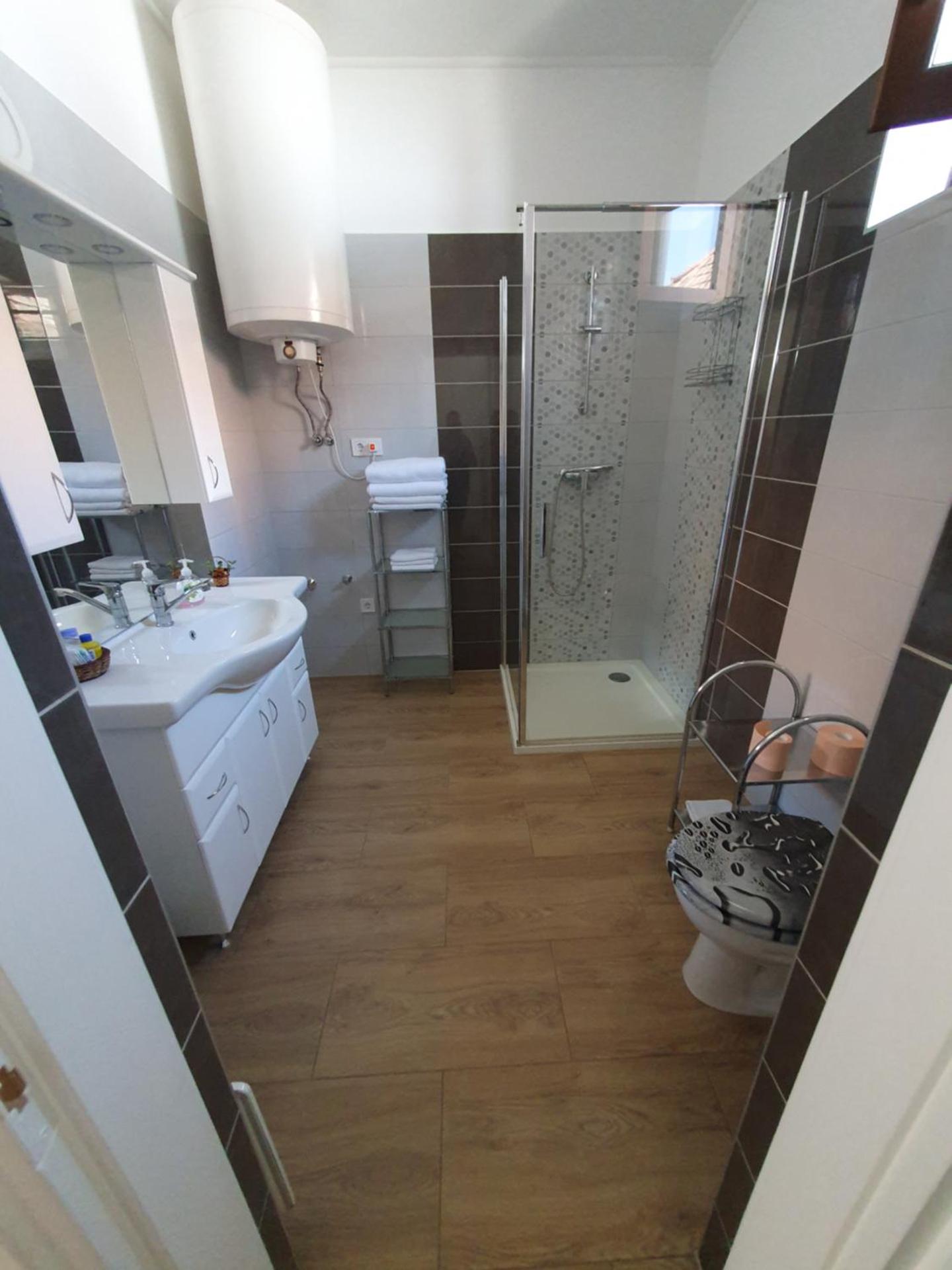 Vár-Lak Vendégház