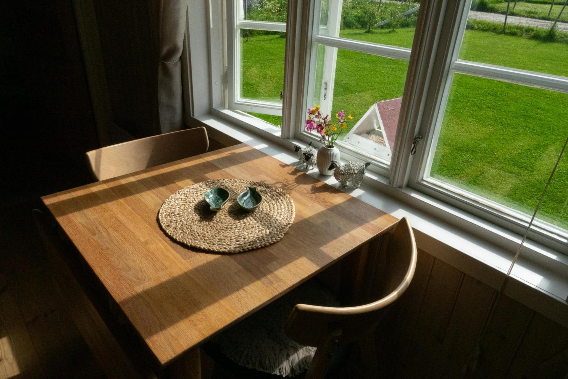 Unstad cabin with seaview