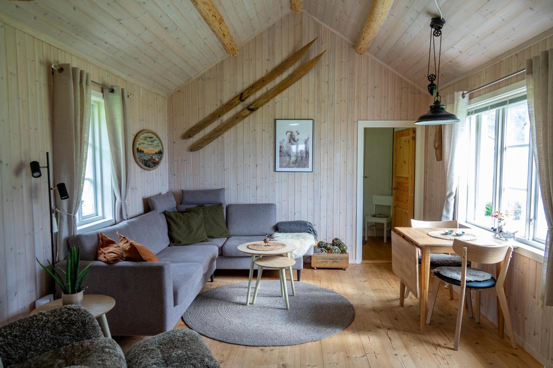 Unstad cabin with seaview