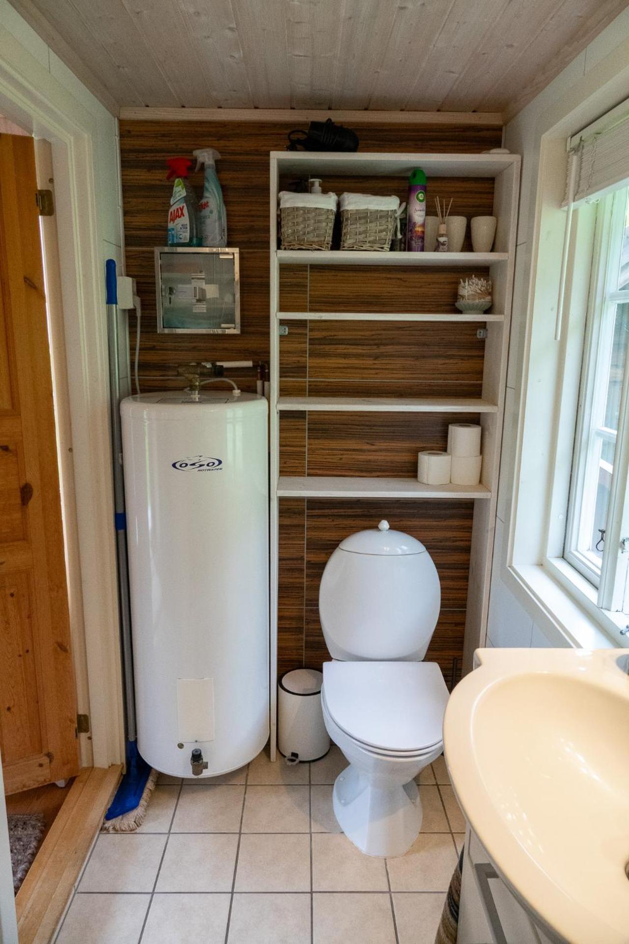 Unstad cabin with seaview