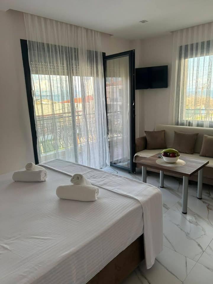 Alex Studios Paralia Vrasna