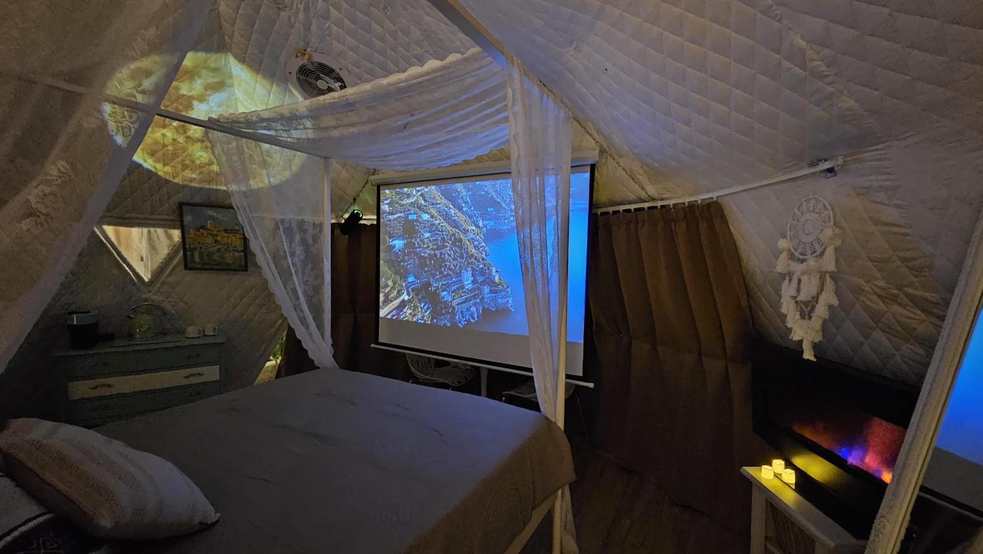 Logements insolites du Domaine de la Tuilière