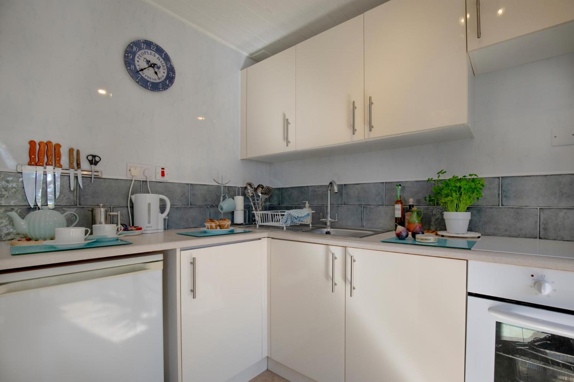 Lucy Lou, charming holiday bungalow in Devon